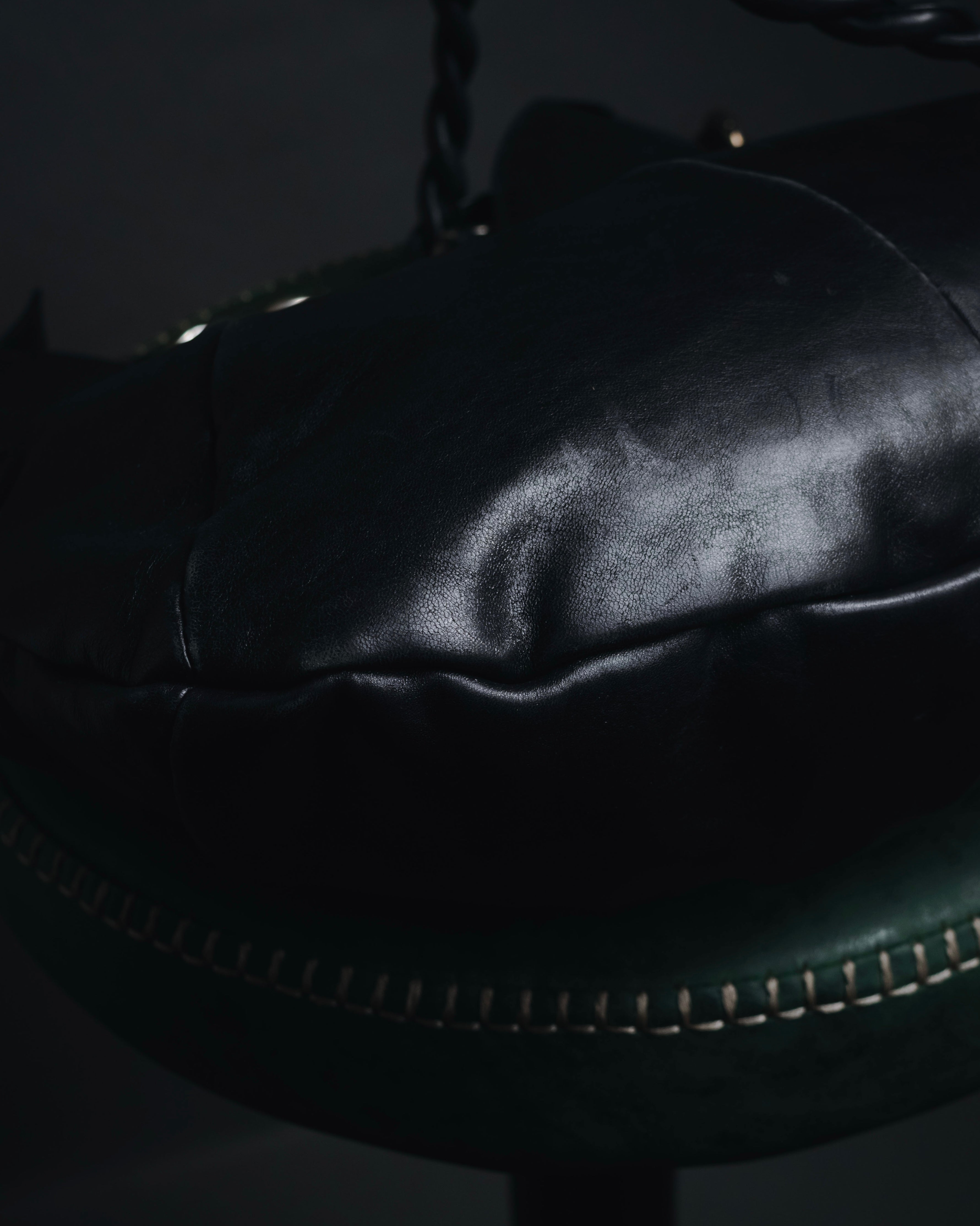 –SPECIAL– "Salvatore Ferragamo"
00’s Gancini gathered leather hobo bag