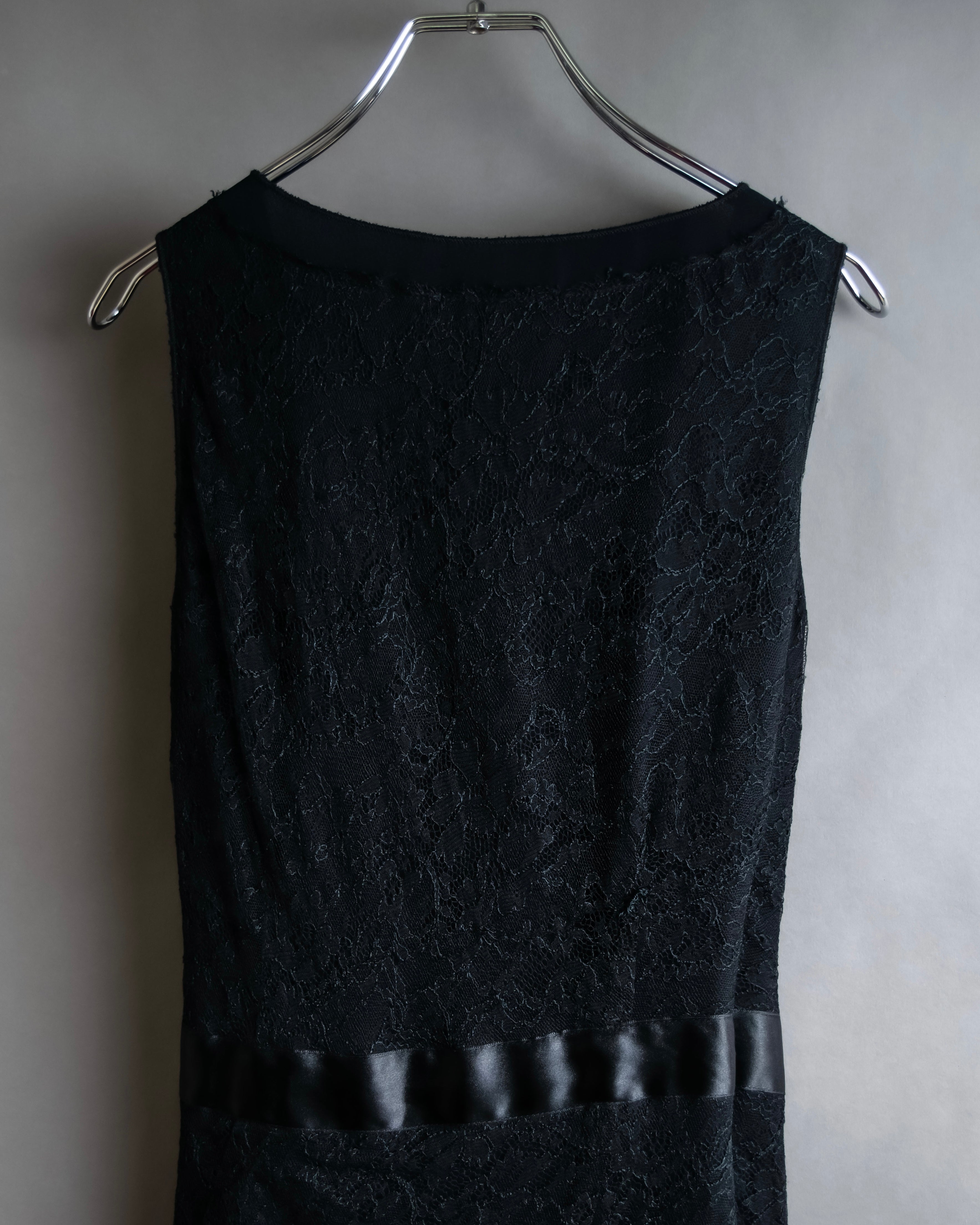 "RED VALENTINO"Ribbon belted design lace black dress