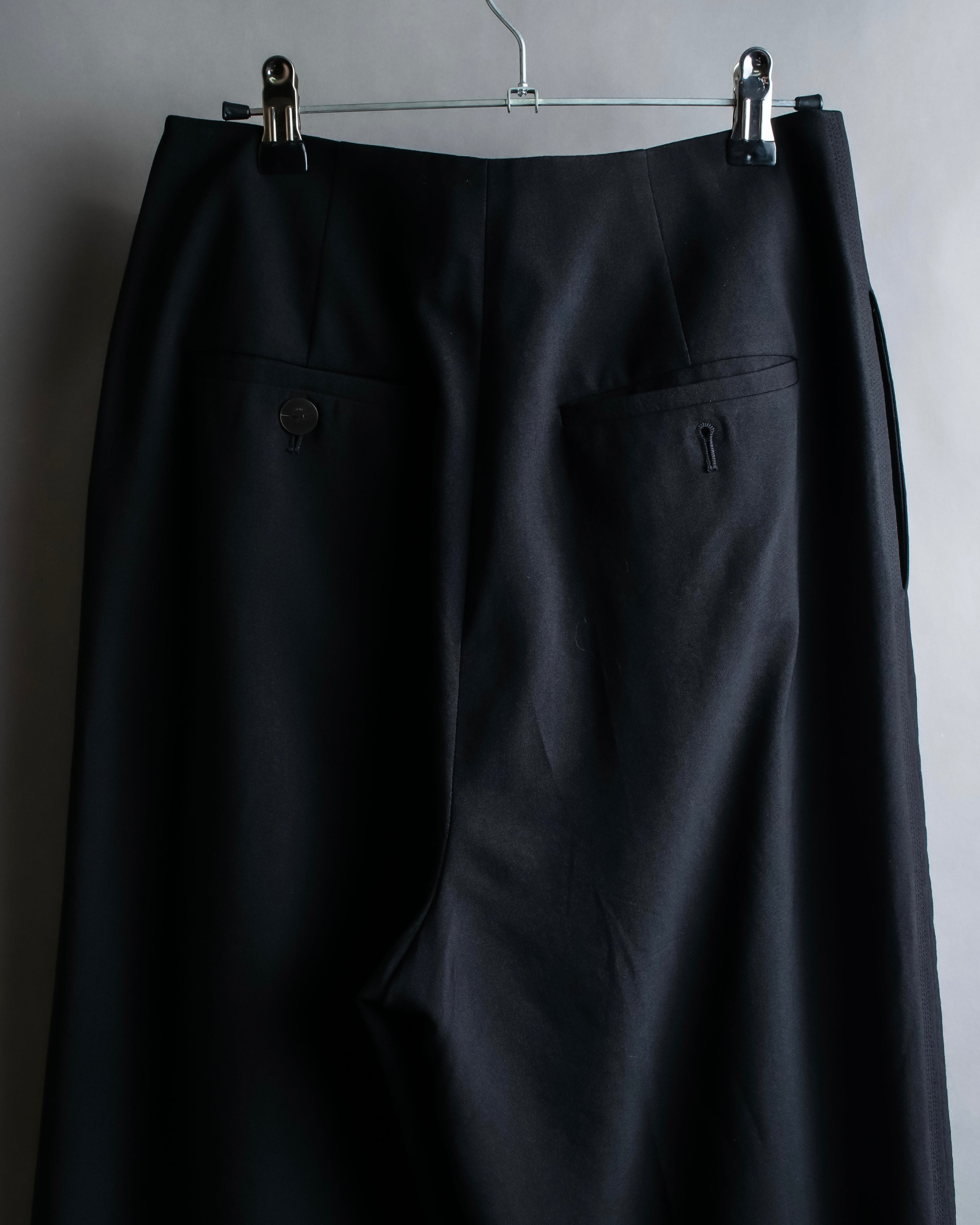 "LOEWE" Deep pleat tapered draped slacks