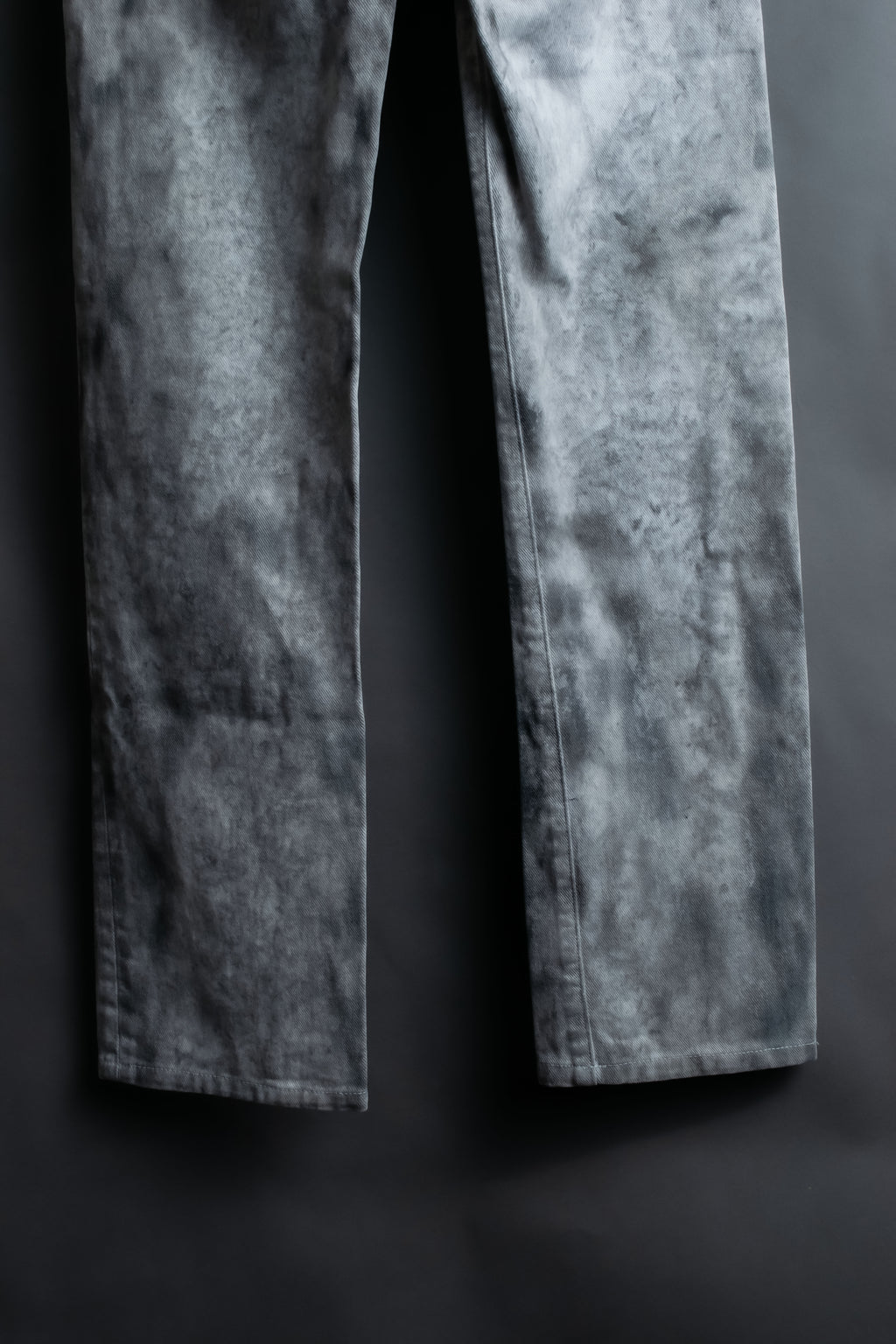 “DIOR HOMME by Hedi Slimane” tie-dye pattern designed denim