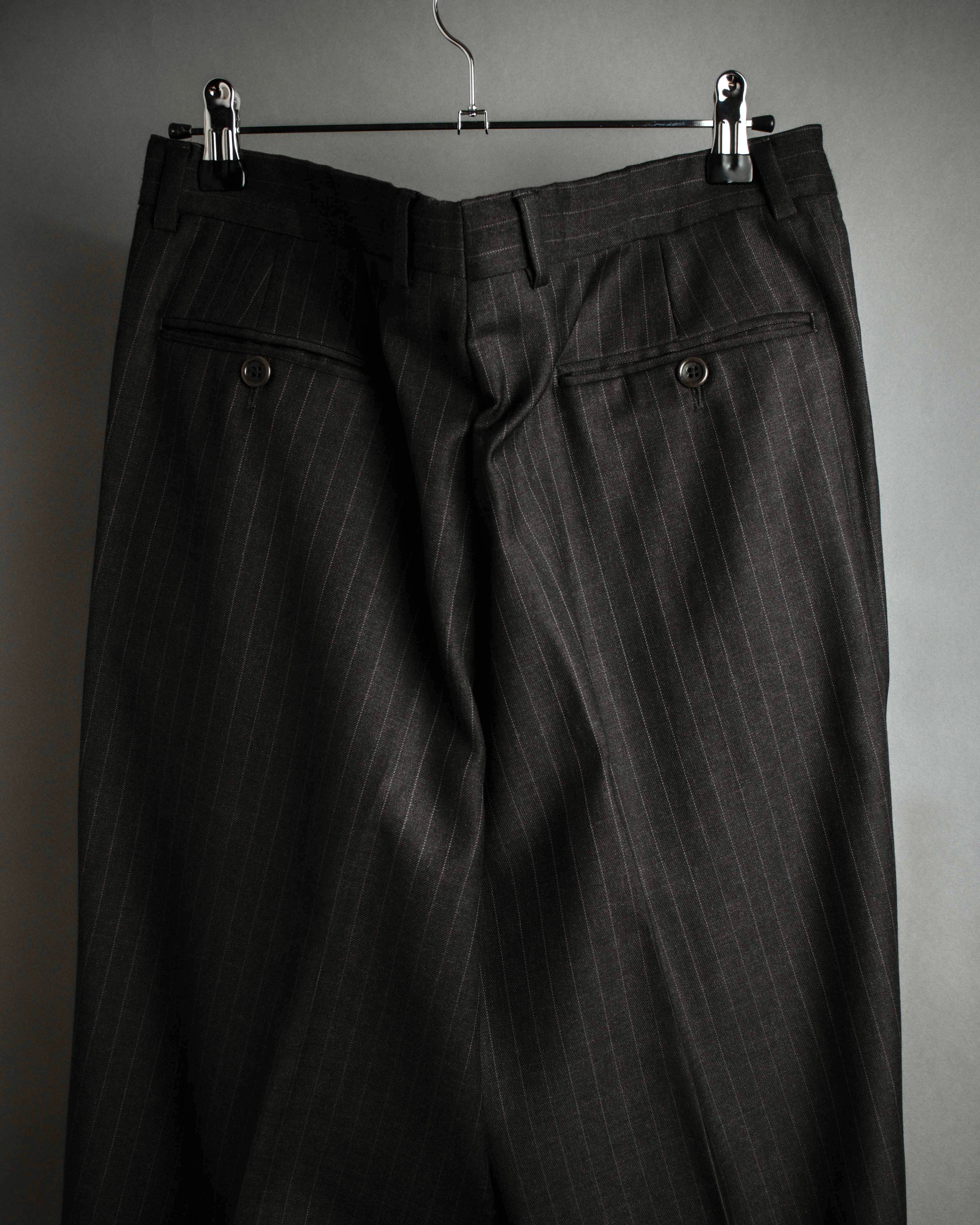 "ARMANI COLLEZIONI" Classic Italian tailoring stripe pattern set up