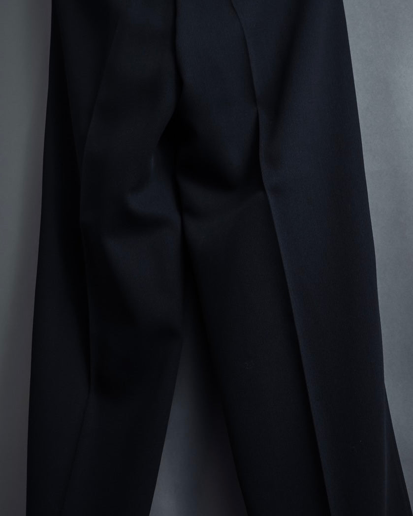 "GIORGIO ARMANI" Classically tailored relaxed set up