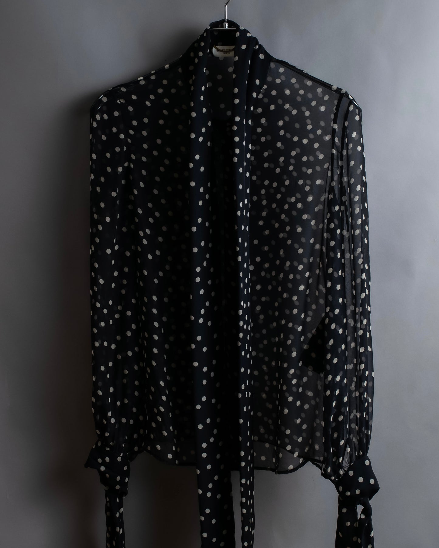 "Saint Laurent Paris 2020"
Ribbon detail polka dot pattern sheer shirt