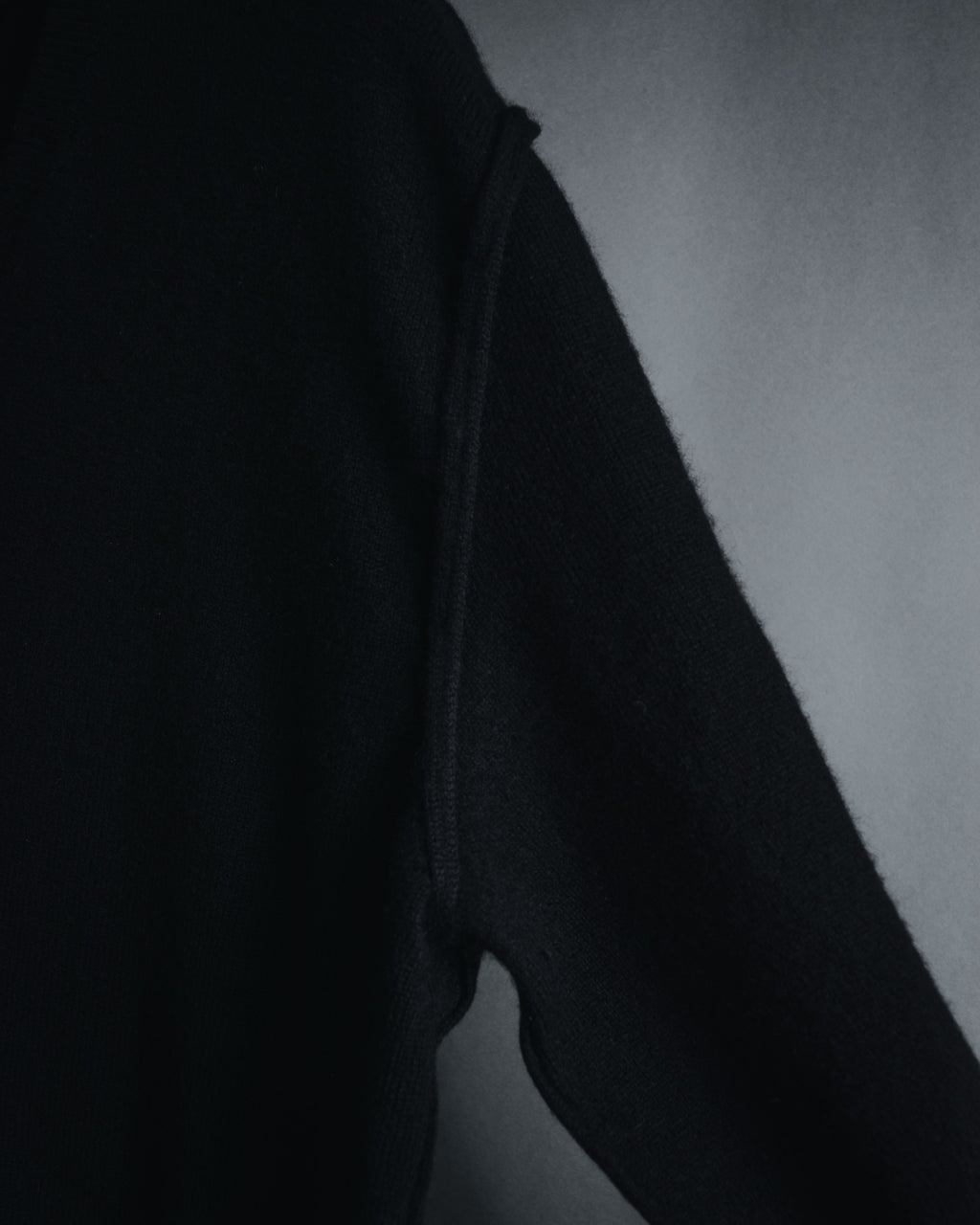 "Dolce & Gabbana" Minimal v-neck fine knit sweater