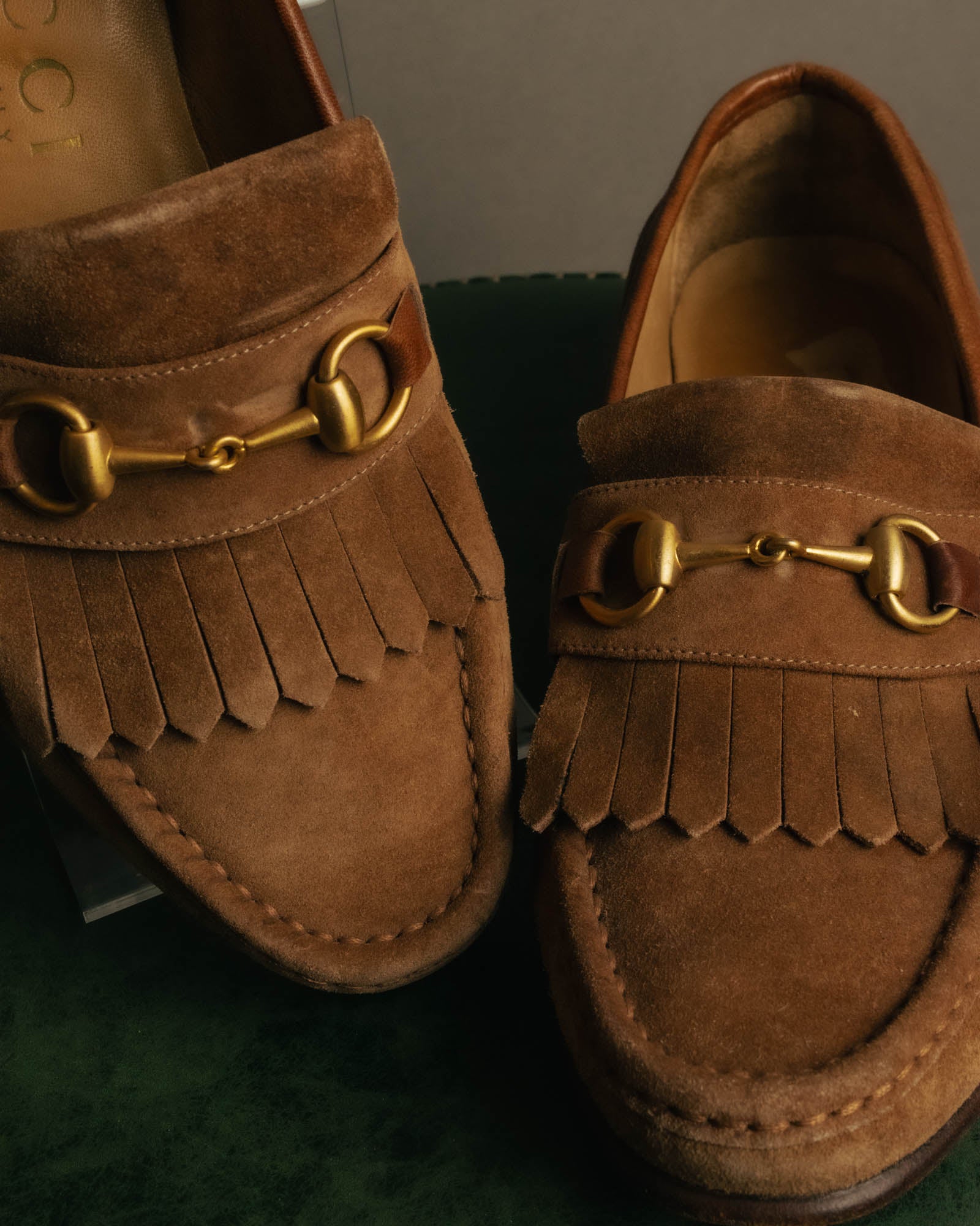 “GUCCI” 90’s-00’s Horsebit suede fringe loafers