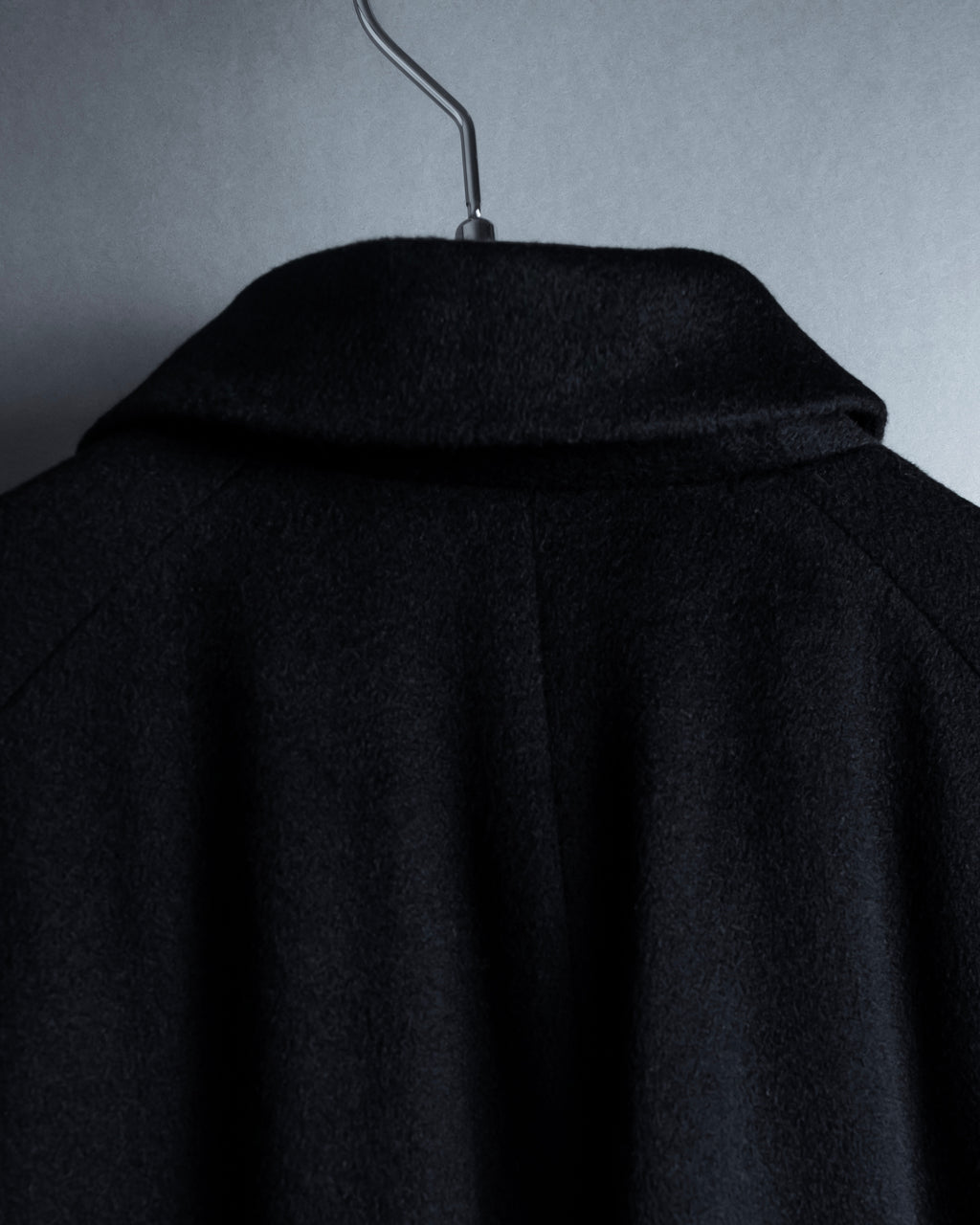 "Vintage raglan sleeve 100% cashmere stand-collar coat"