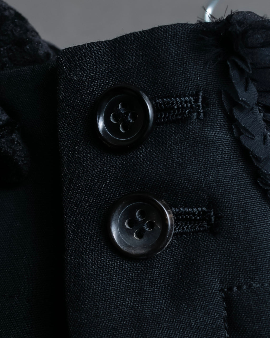 "COMME des GARCONS" Ruffle & tulle asymmetrical docking sarouel slacks