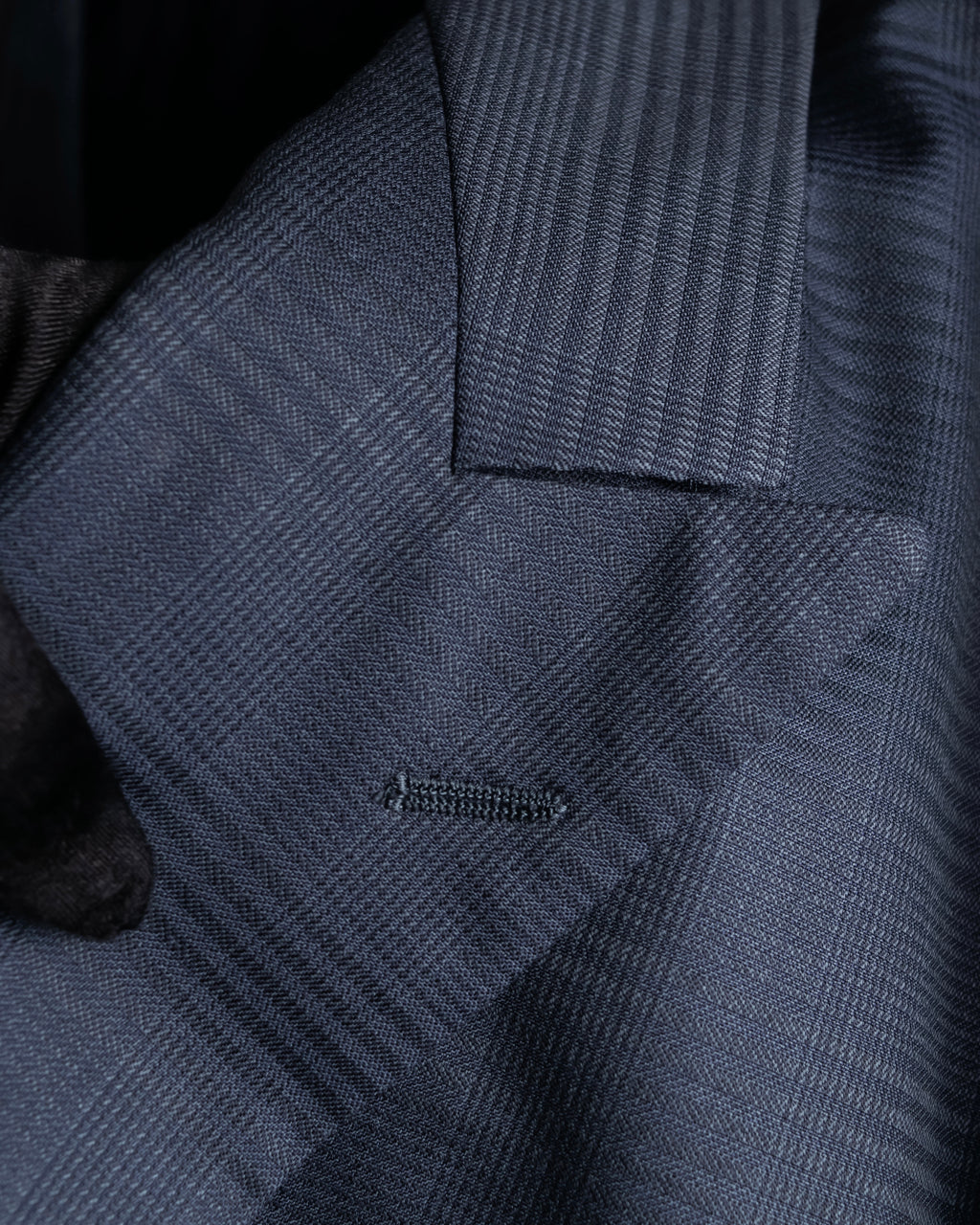 "CHRISTIAN DIOR MONSIEUR"
Shadow check pattern structured set up