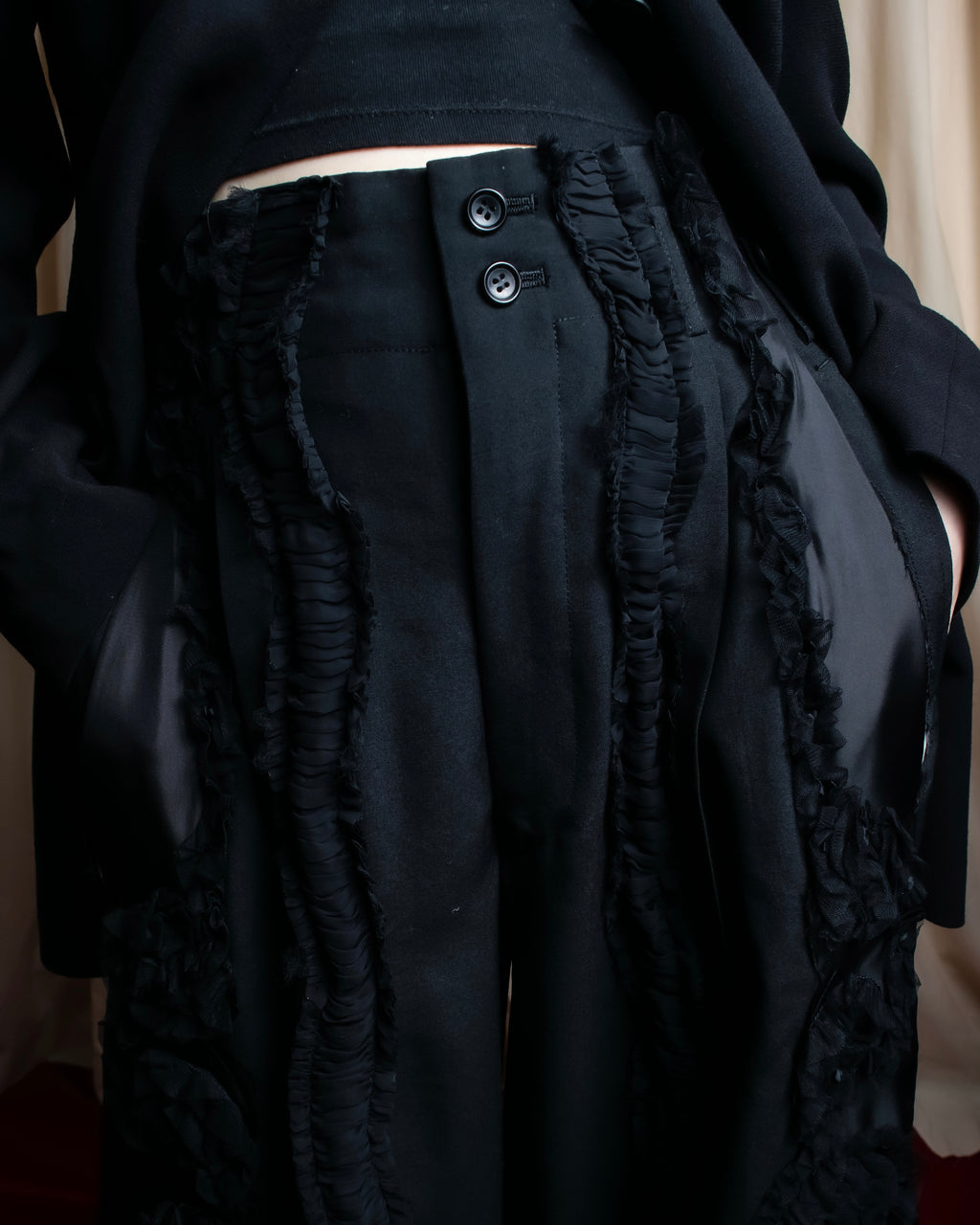 "COMME des GARCONS" Ruffle & tulle asymmetrical docking sarouel slacks
