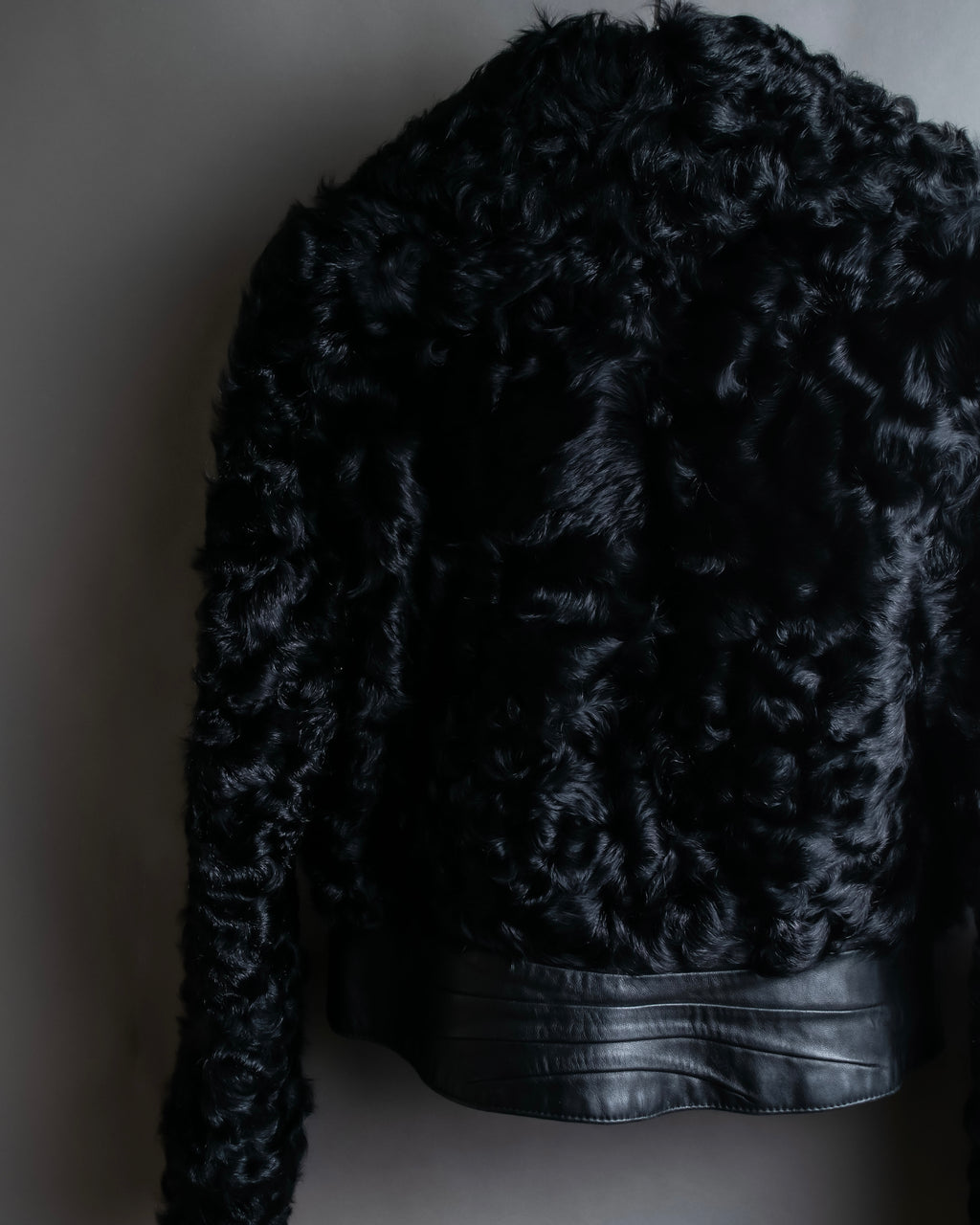"HERMITAGE" Box silhouette double zipper fur blouson