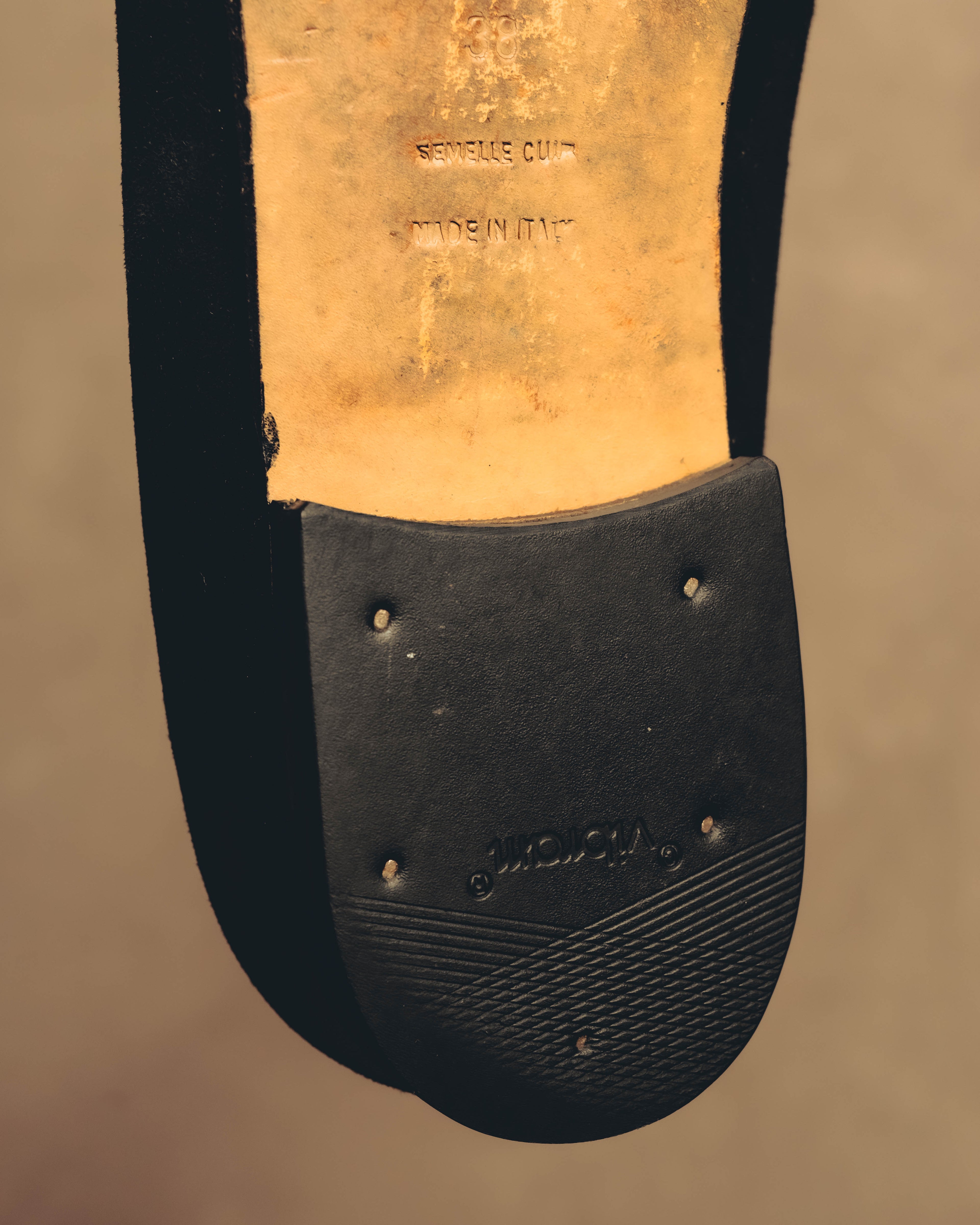 -SPECIAL- "Hermès" 80's-90's Gold embroidered suede loafers