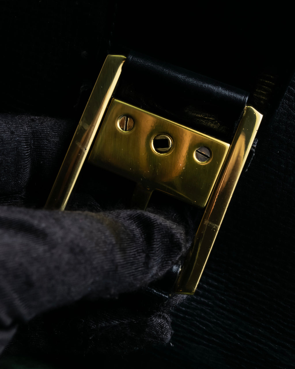 "GUCCI" Double flap design grained leather one-handle bag