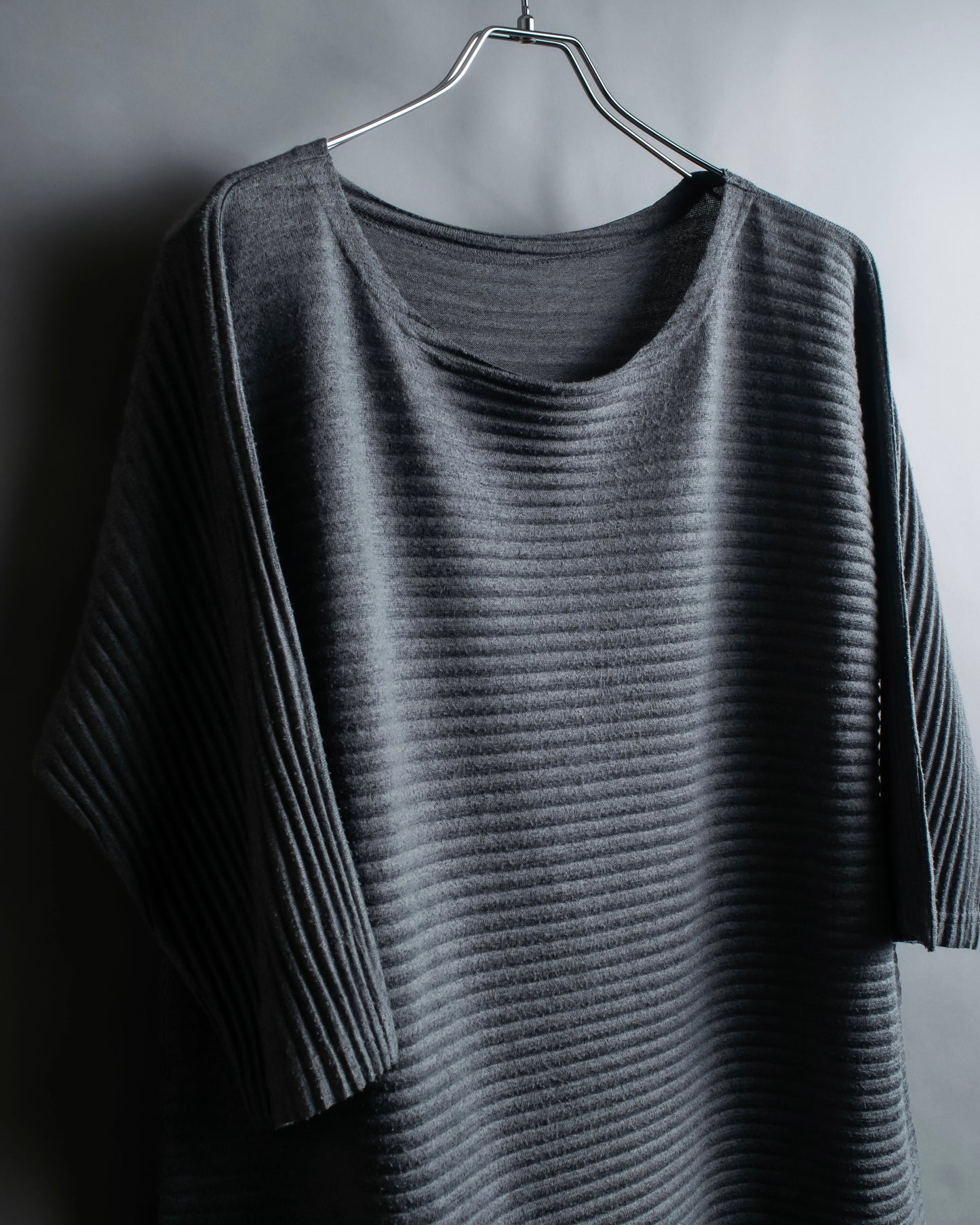 "ISSEY MIYAKE me" Pleated pullover tunic