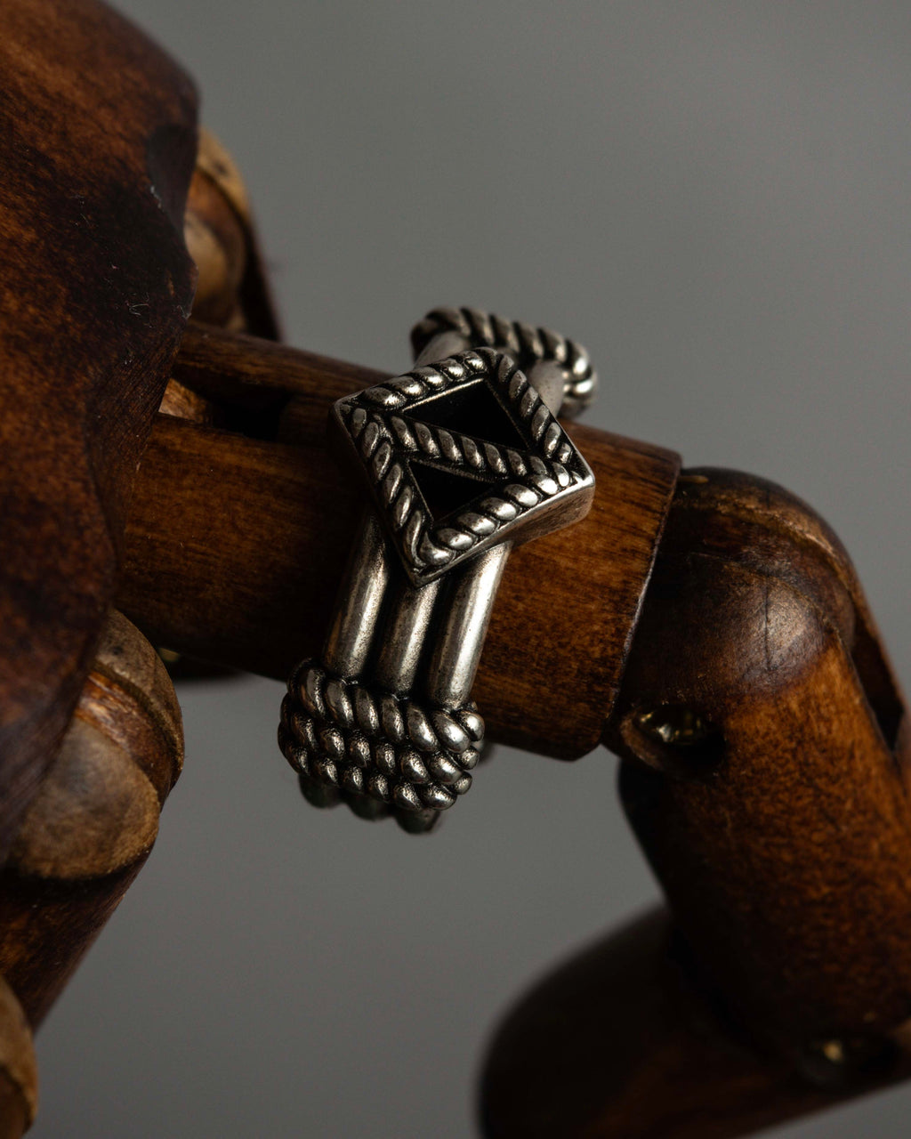 "Christian Dior" Buffalo design silver ring