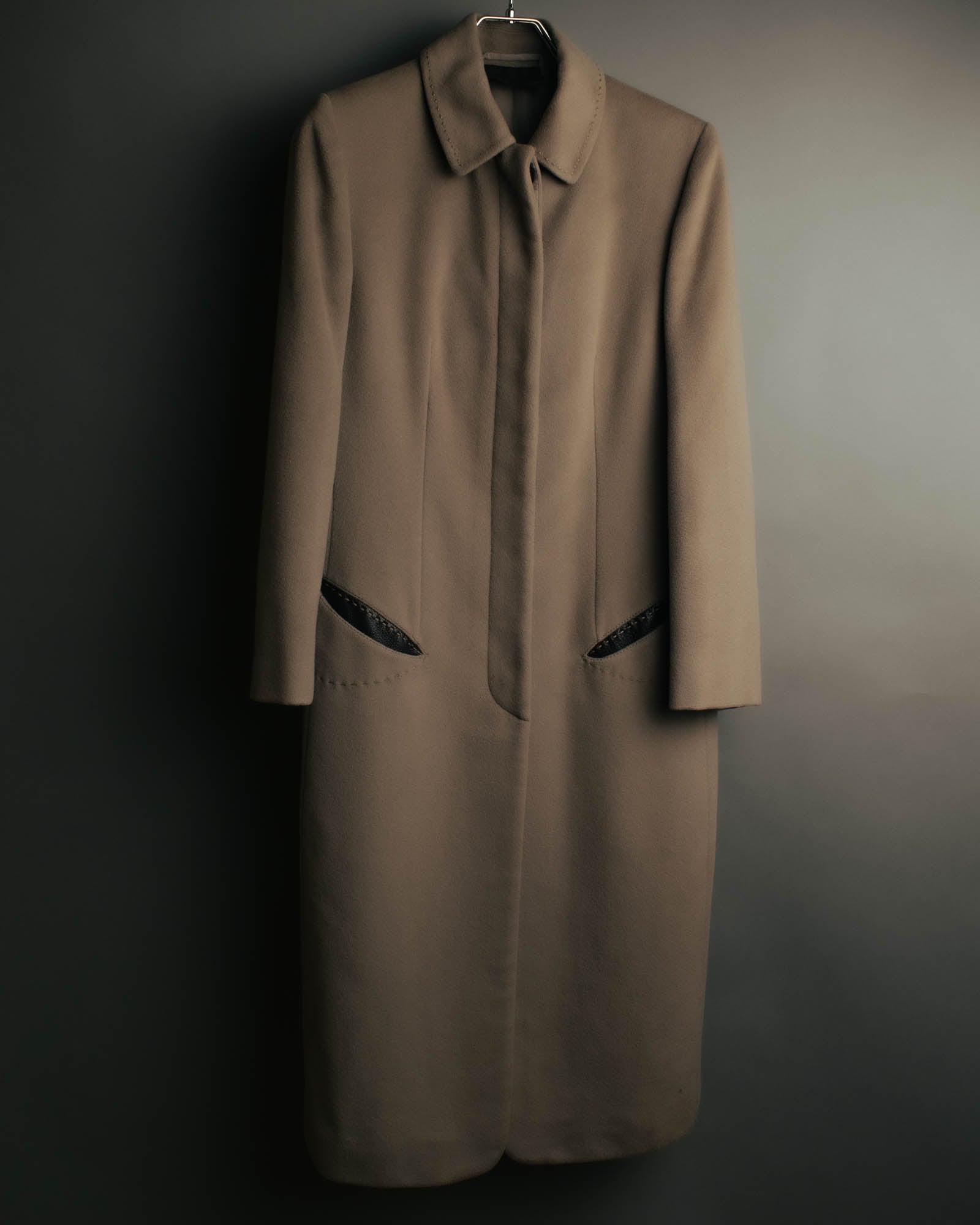 -SPECIAL- "FENDI" 90's-00's Cashmere blend long coat with leather contrast