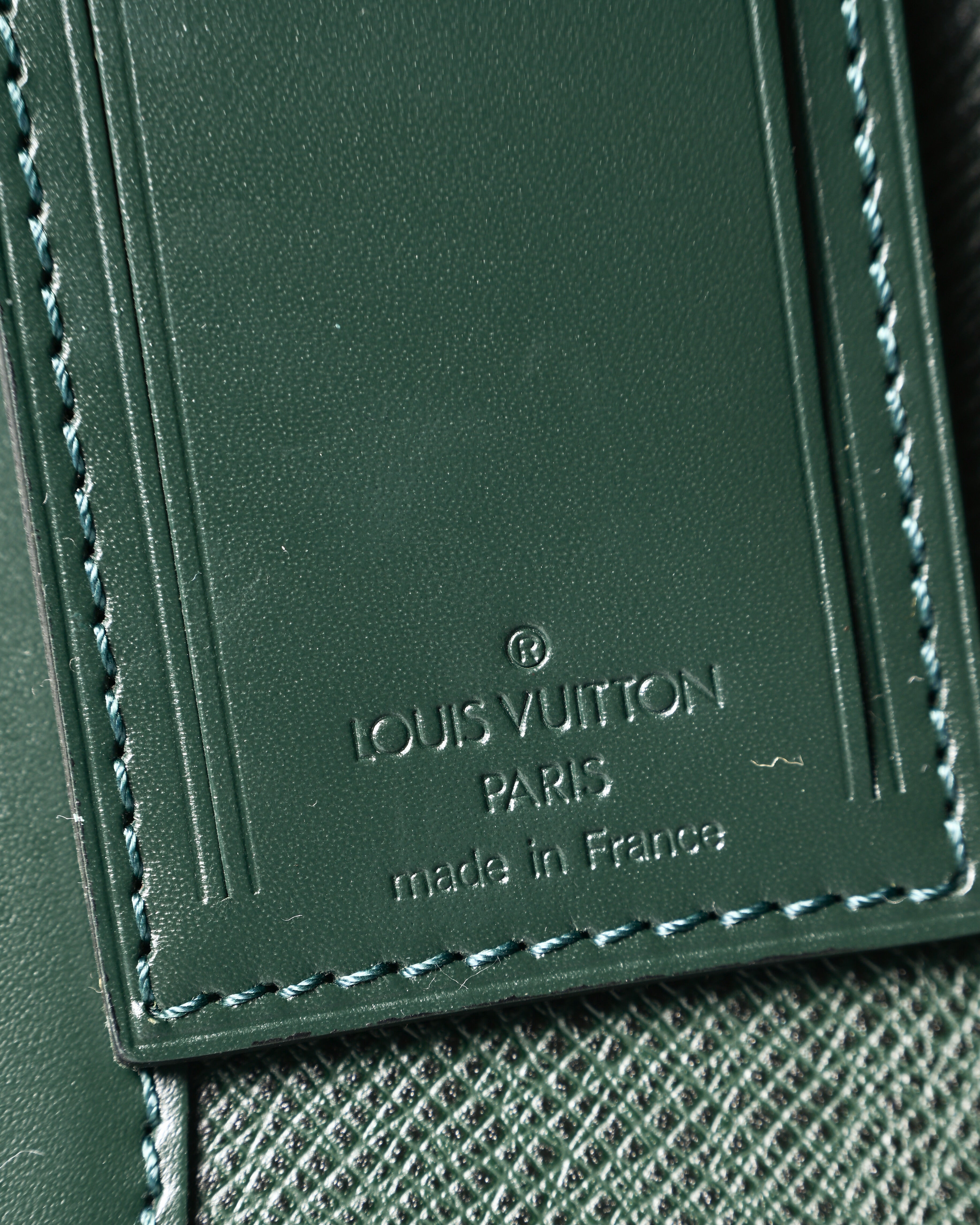 LOUIS VUITTON/ “Taiga Kendall GM” 2 Way Big Boston Bag Green