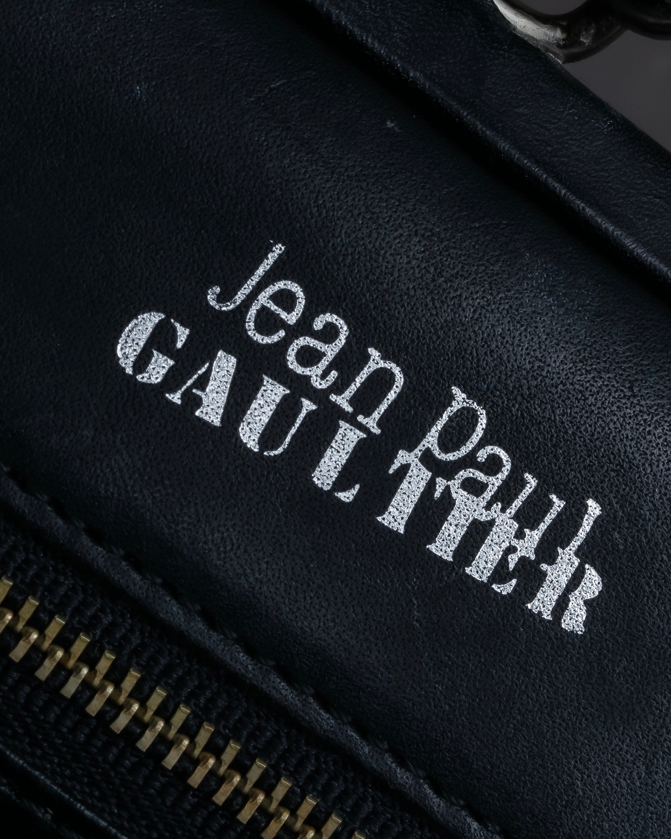 "JEAN PAUL GAULTIER" Logo engraved clasp frame 2way leather bag