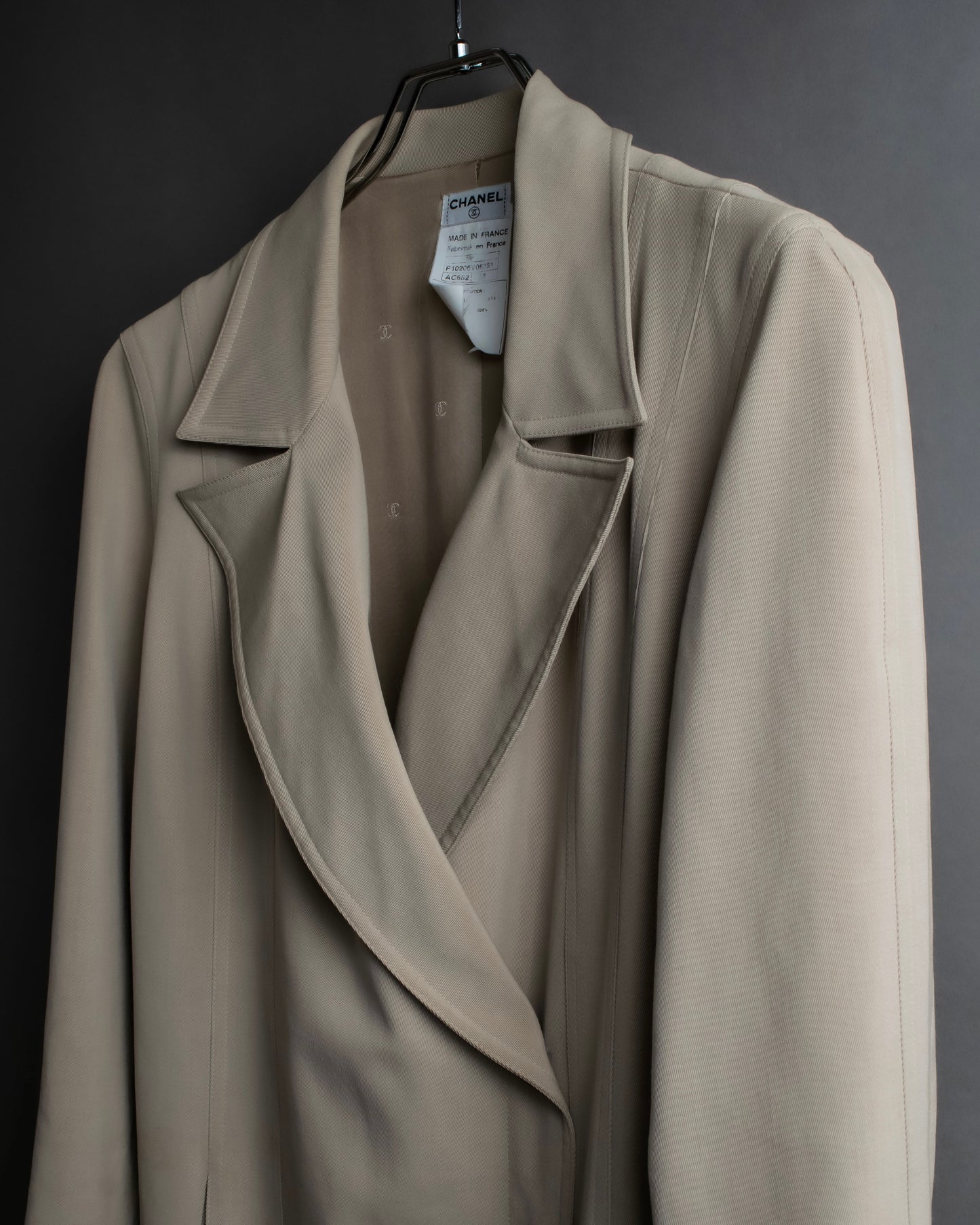 "CHANEL" Large lapel double breasted straight line coat