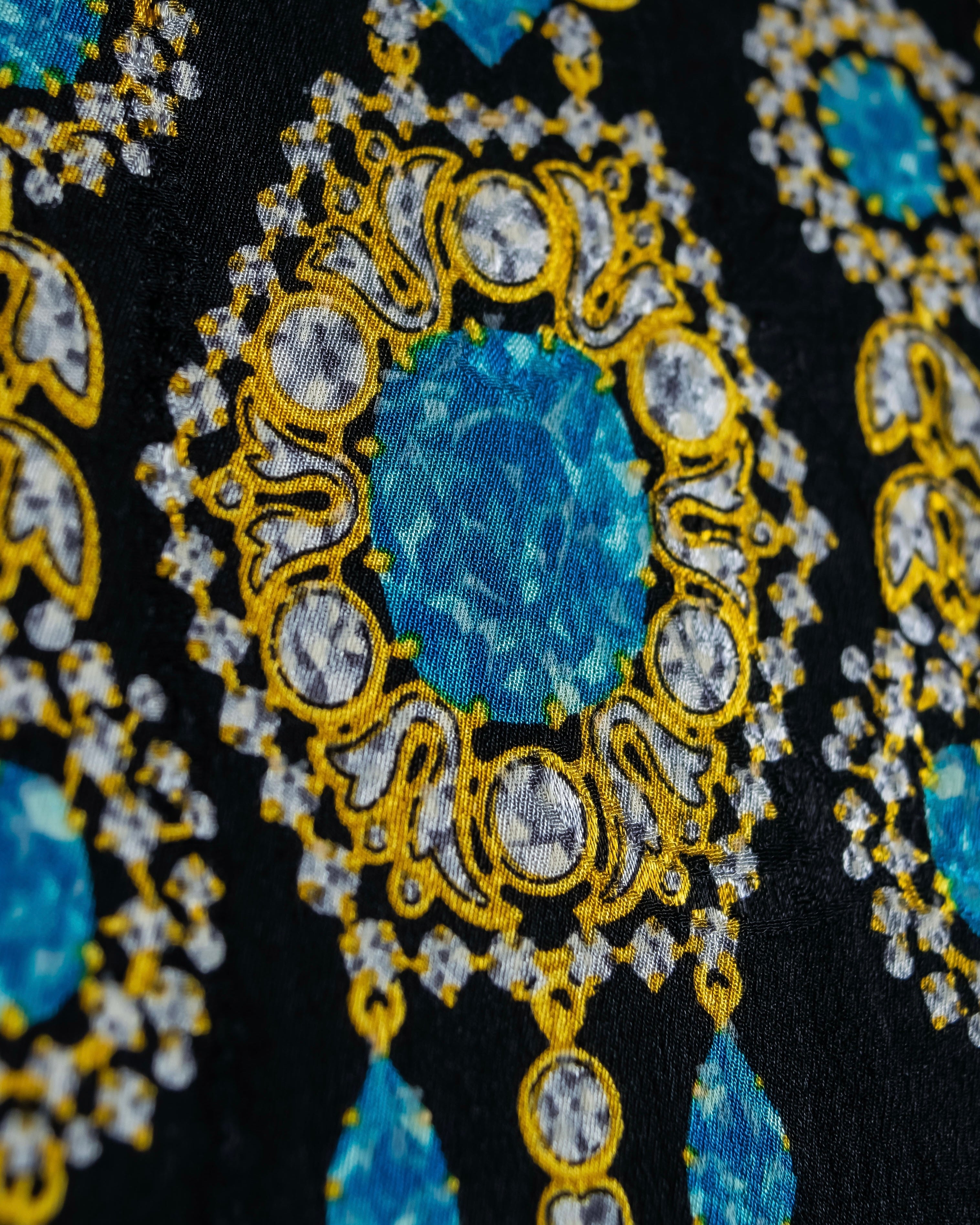 "Cartier" Gemstone brooch motif silk square scarf