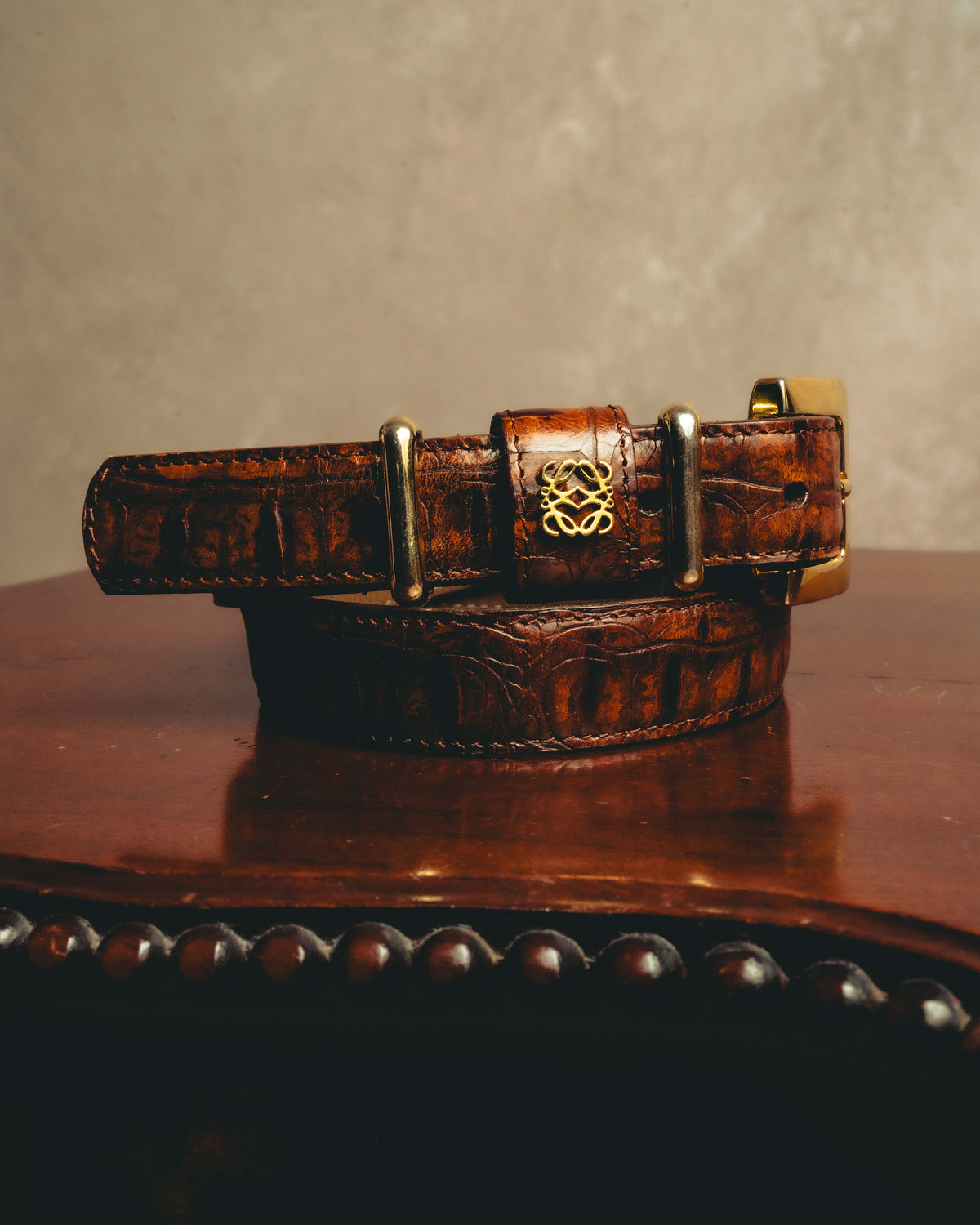 -SPECIAL- “LOEWE” 80’s-90’s Crocodile pattern anagram leather belt