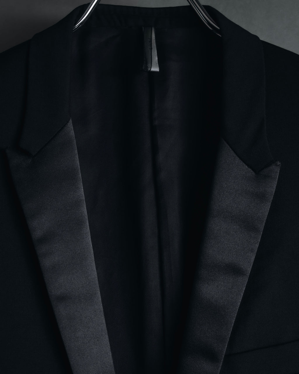 "Dior Homme" Chris Van Assche design satin lapel tuxedo set up