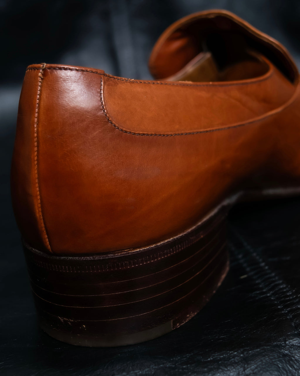 “CELINE” triomphe belt designed loafers