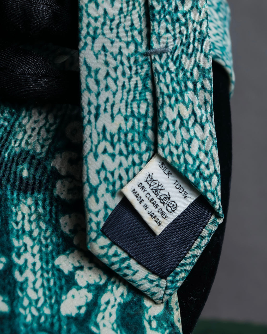 "JEAN PAUL GAULTIER" Trompe l'oeil design silk neck tie