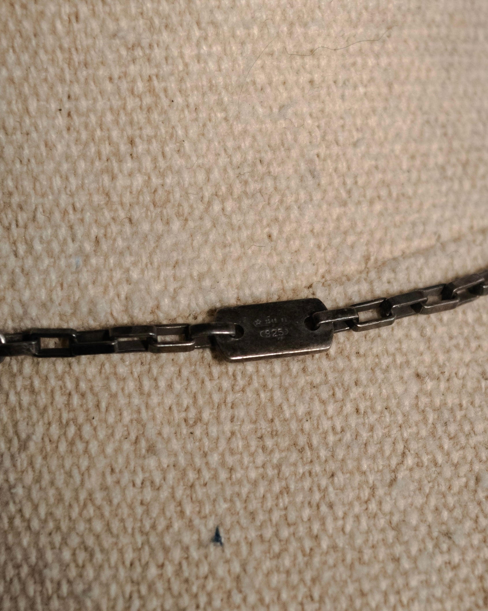 “GUCCI“ 2000’s openwork sphere pendant necklace