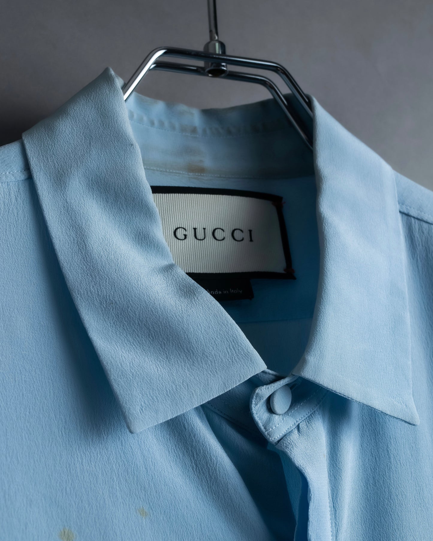 "GUCCI" 100% silk concealed placket shirt