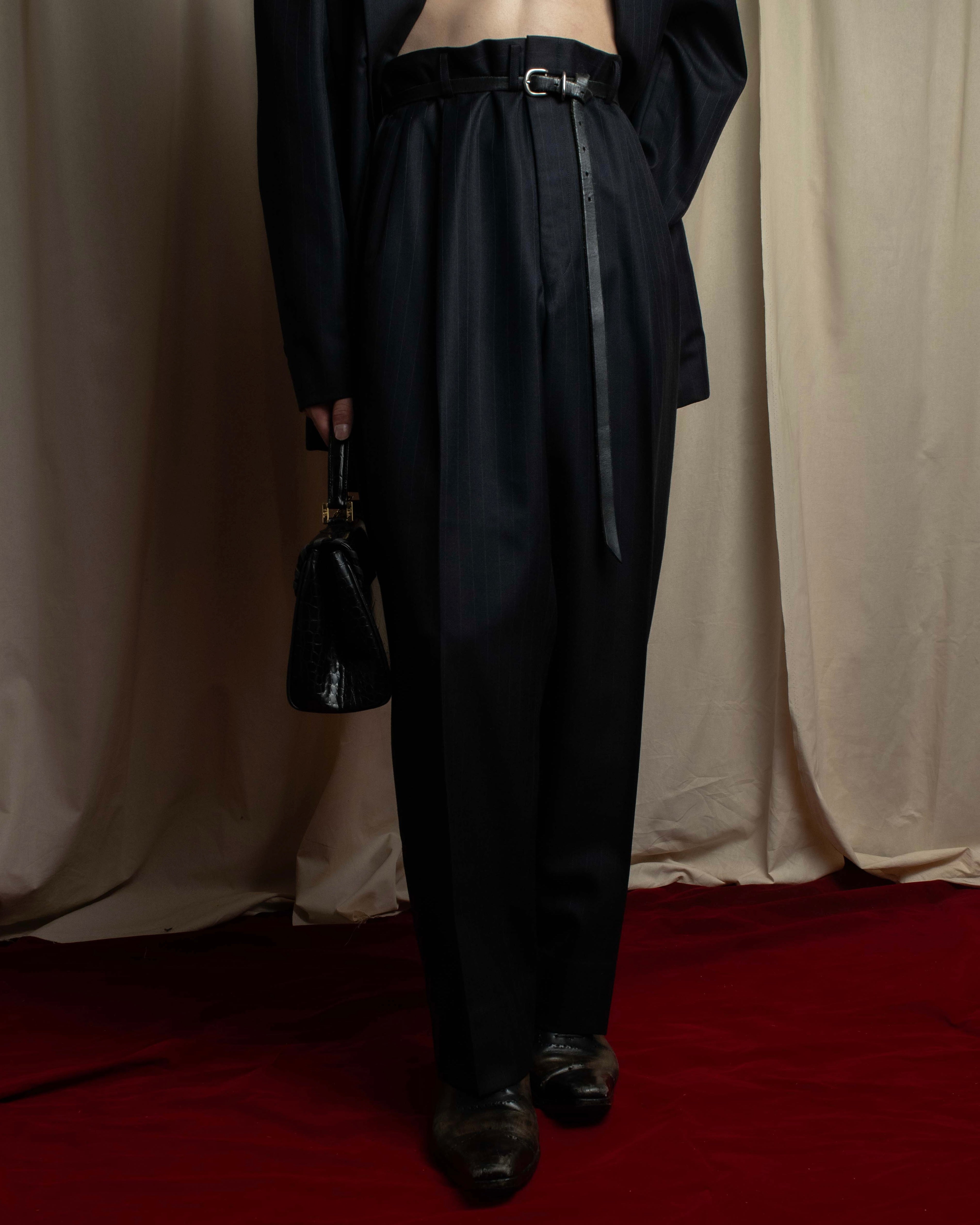 "YVES SAINT LAURENT" 00's shadow stripe pattern beautiful tailoring set up