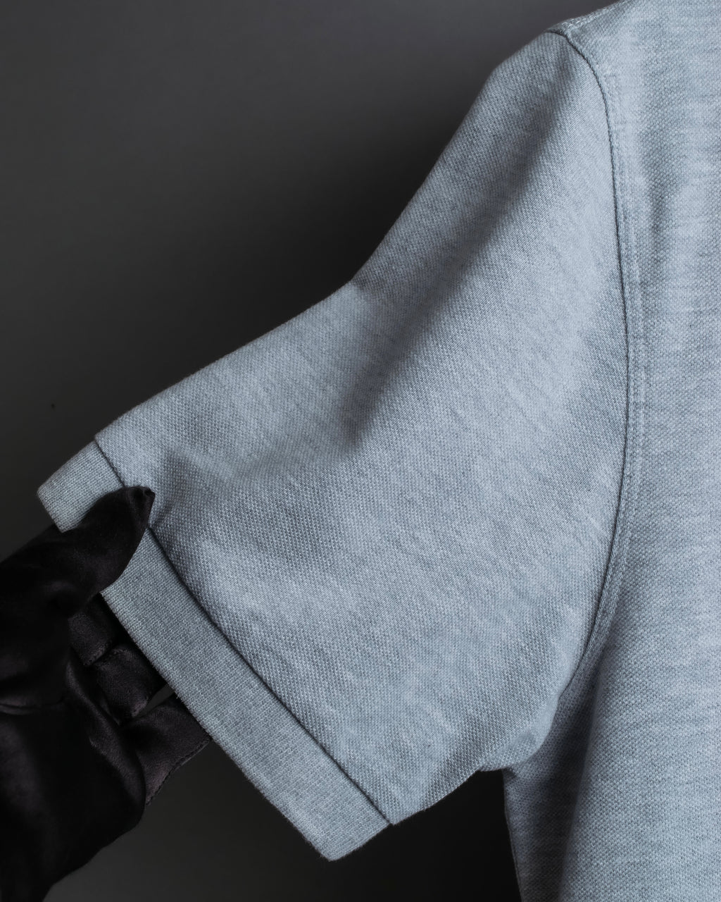 "BURBERRY" Knight logo engraved metal button polo shirt