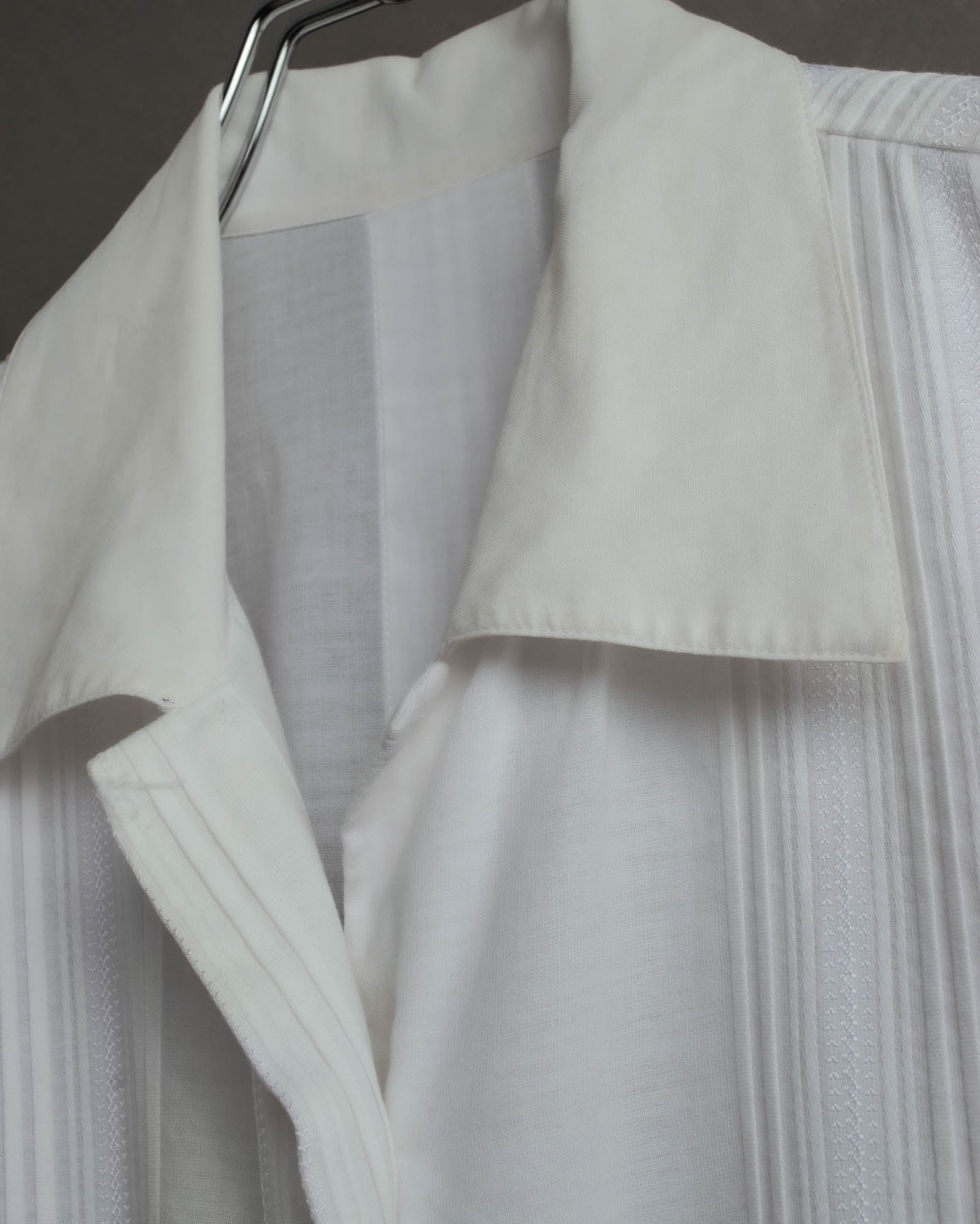 -SPECIAL- “Christian Dior” 90’s-00’s pleated bib dress shirt