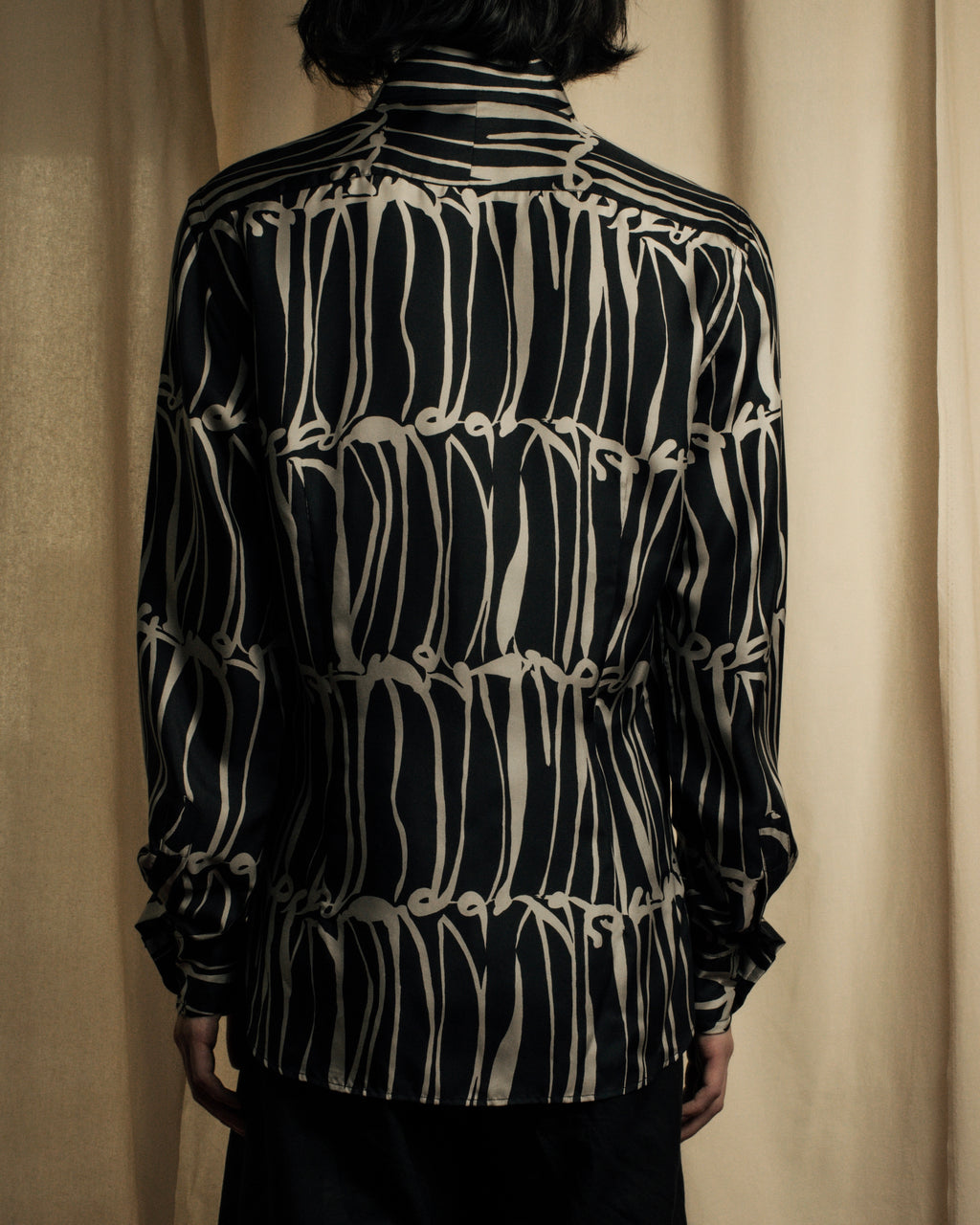 "GUCCI" Handwritten calligraphy pattern silk shirt