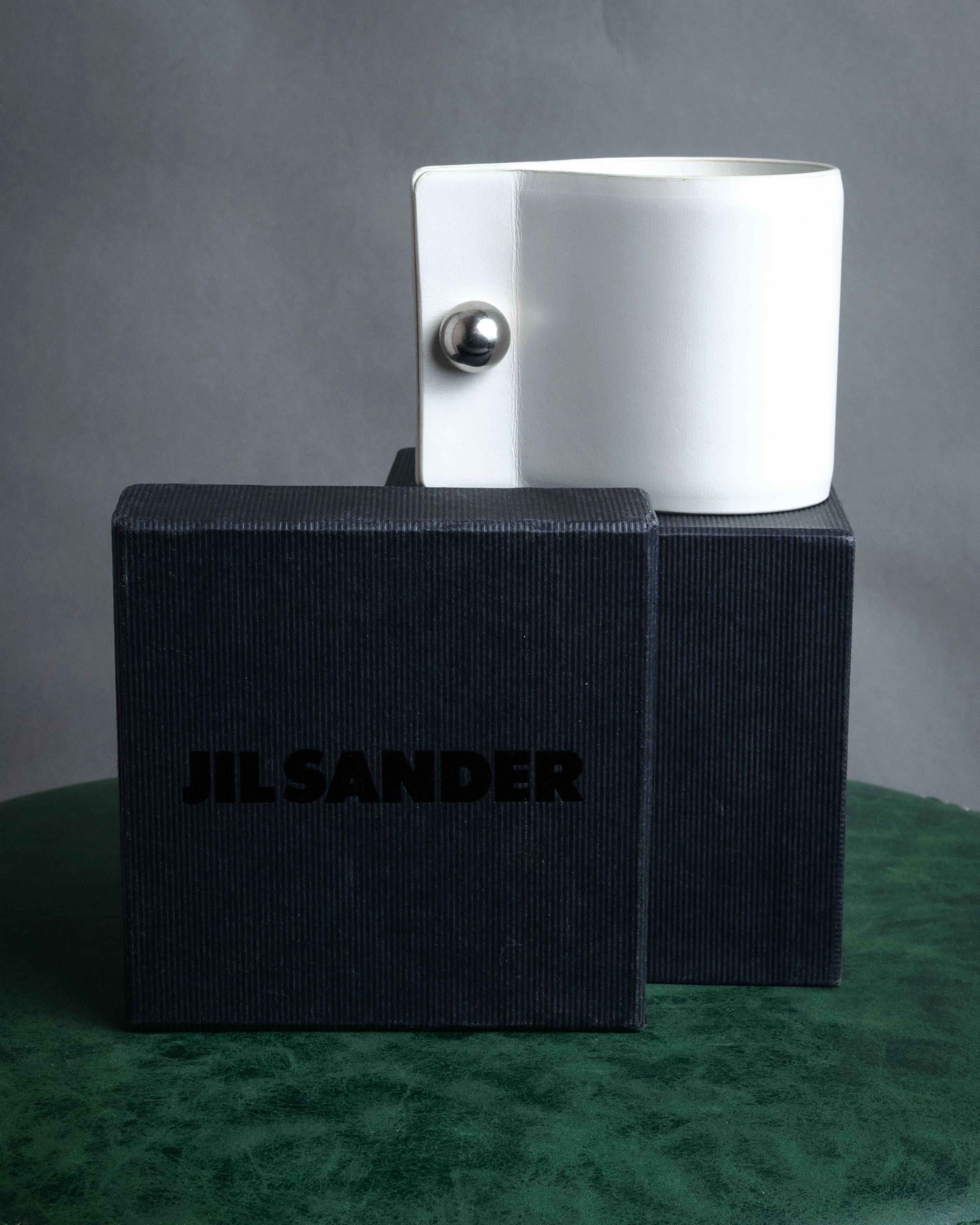 “JIL SANDER” 2020’s Sculptural leather cuff bangle