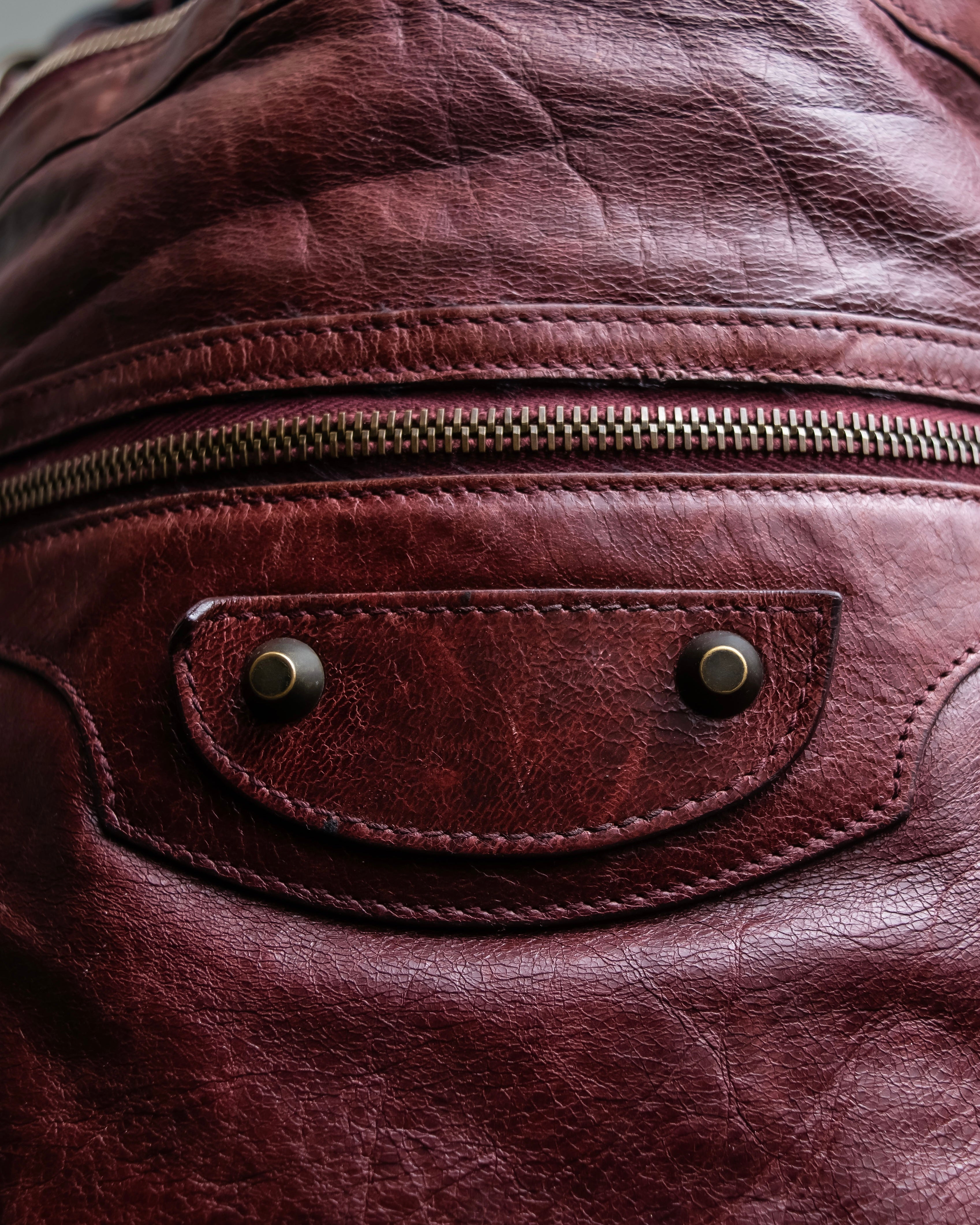 “BALENCIAGA” The Day leather one shoulder bag (burgundy)