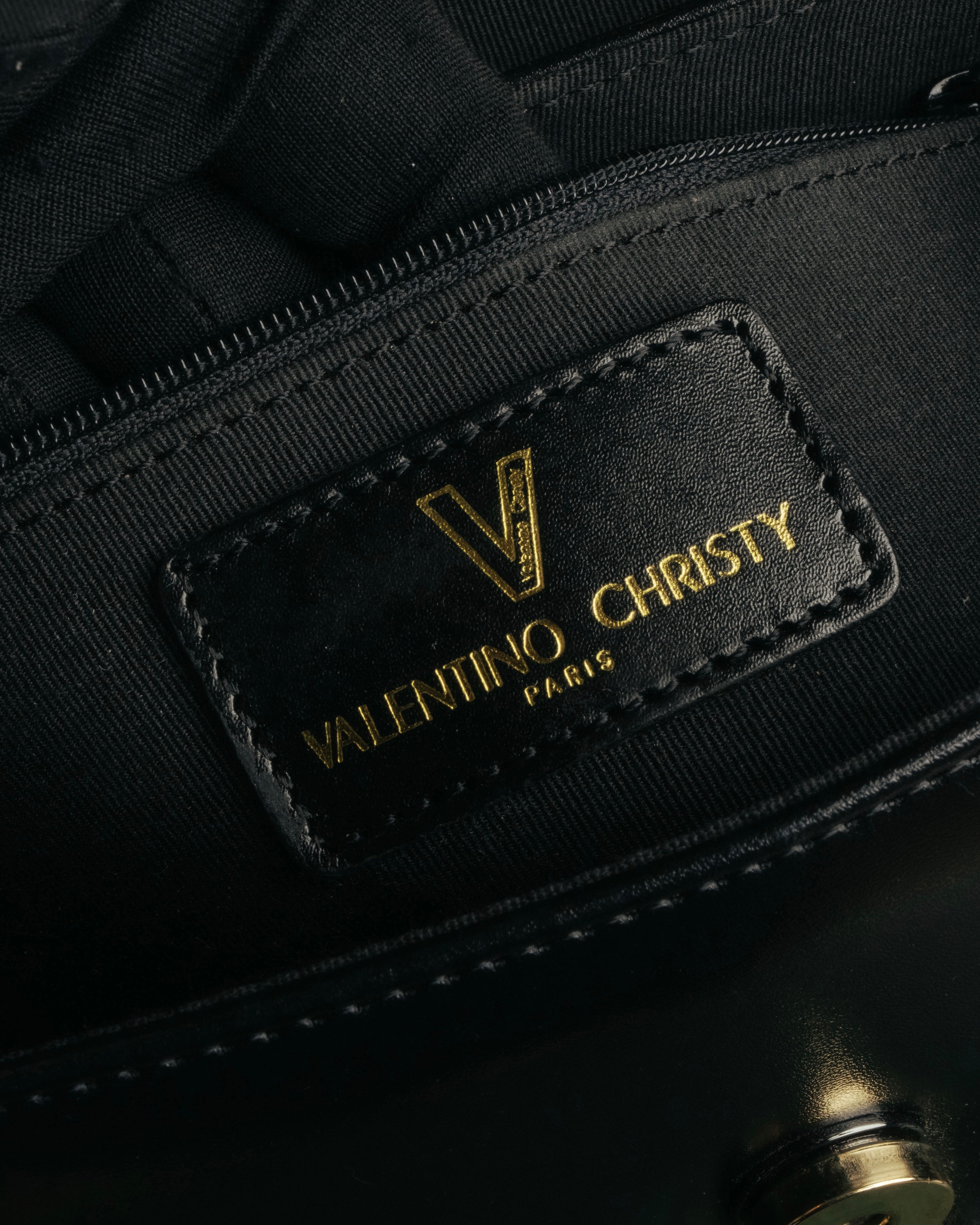 “VALENTINO CHRISTY” 80’s-90’s Pearl chain formal handbag