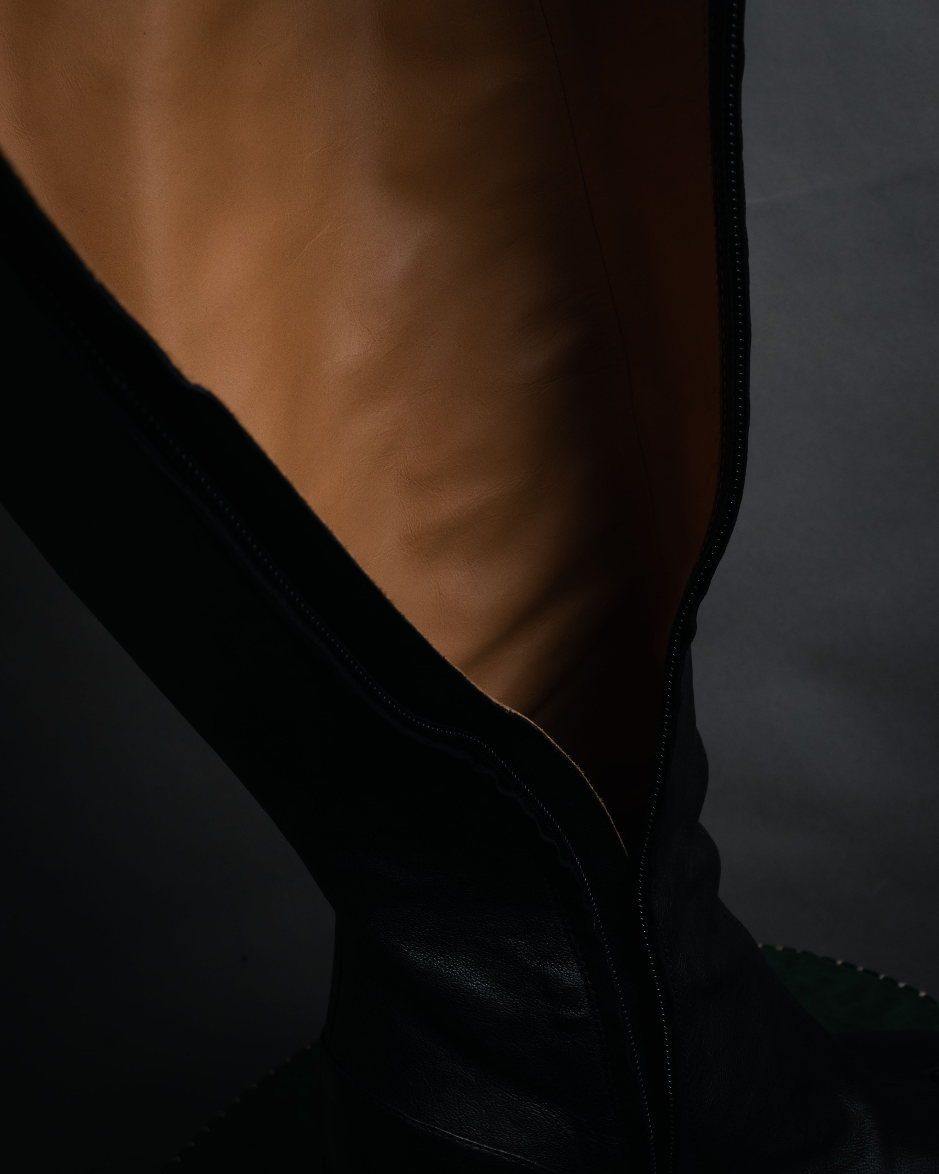 –SPECIAL– “Maison Margiela” 2020’s Tabi knee high boots