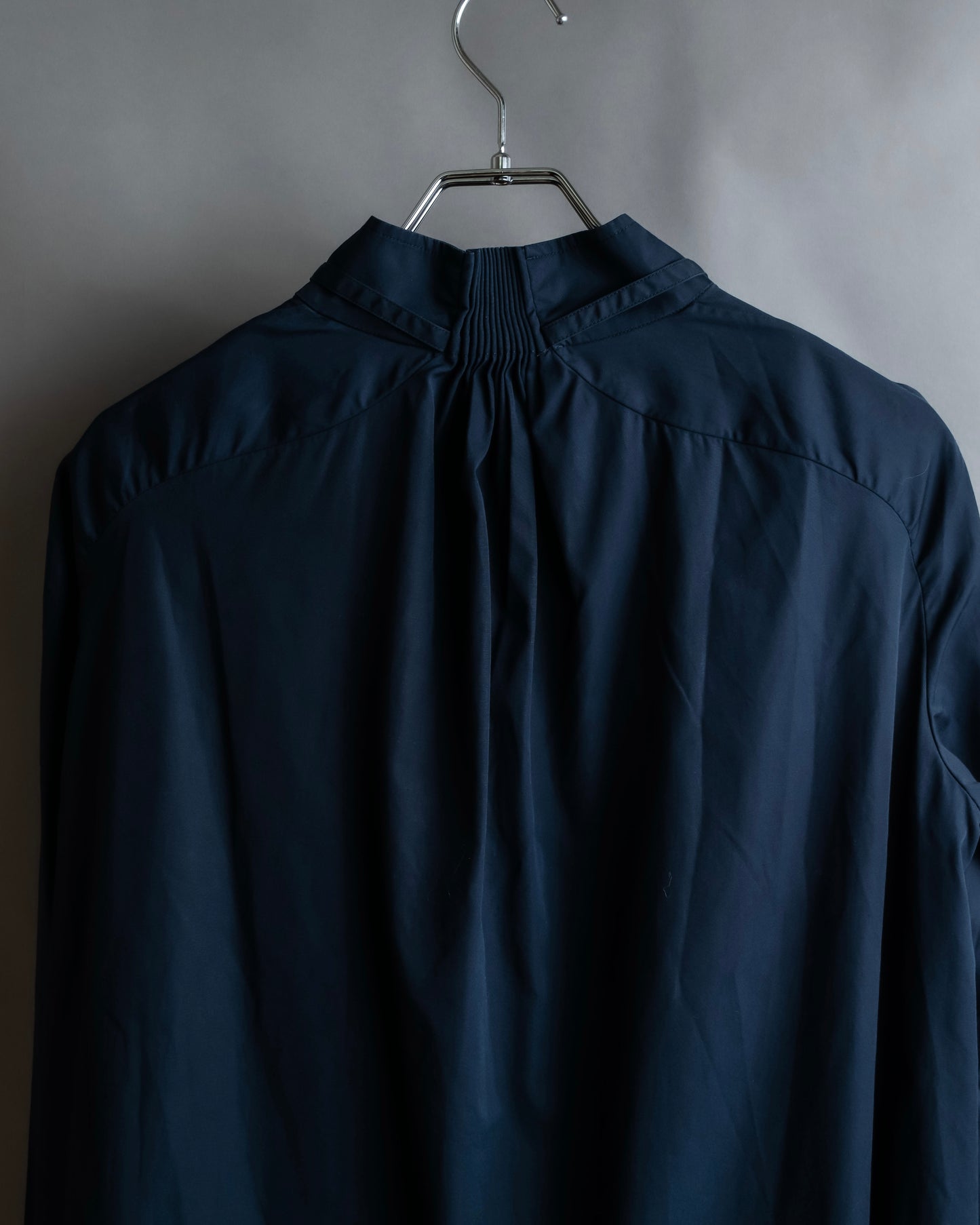 "HERMES" Skipper collar drawstring pullover shirt