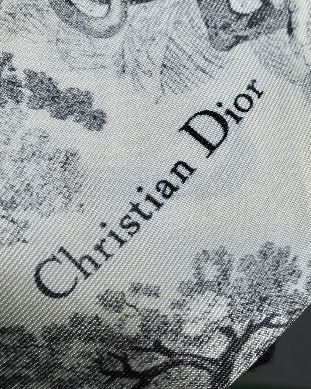 -MOOD Christmas Collection-
"Dior" Maria Grazia Chiuri Toile de Jouy motif silk scarf