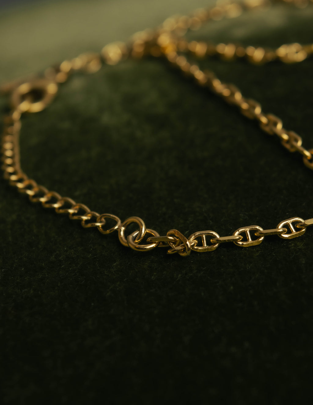 "Salvatore Ferragamo" 00's-20's Gancini key pendant necklace