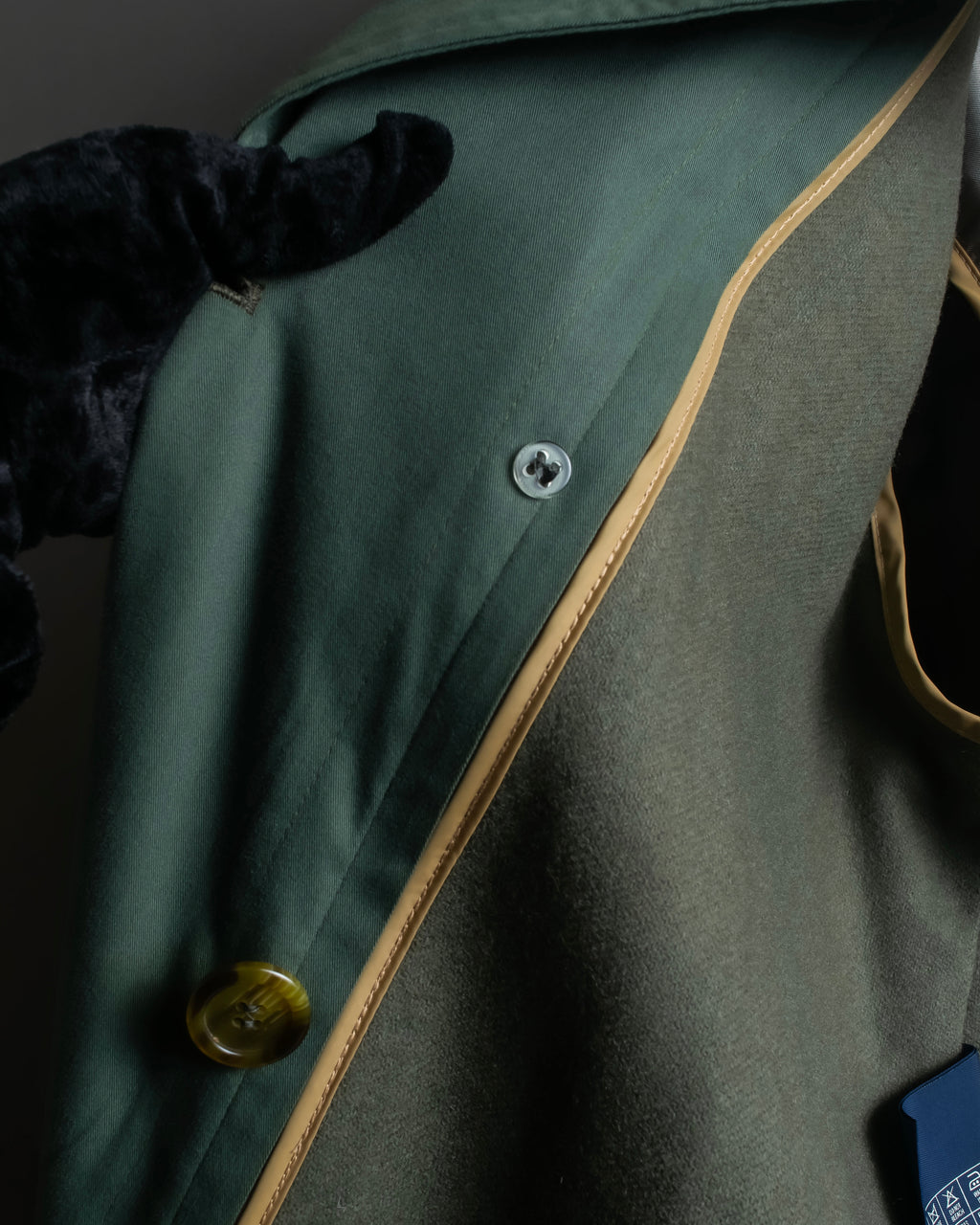 "BURBERRYS" Military detail oversized belted trench coat