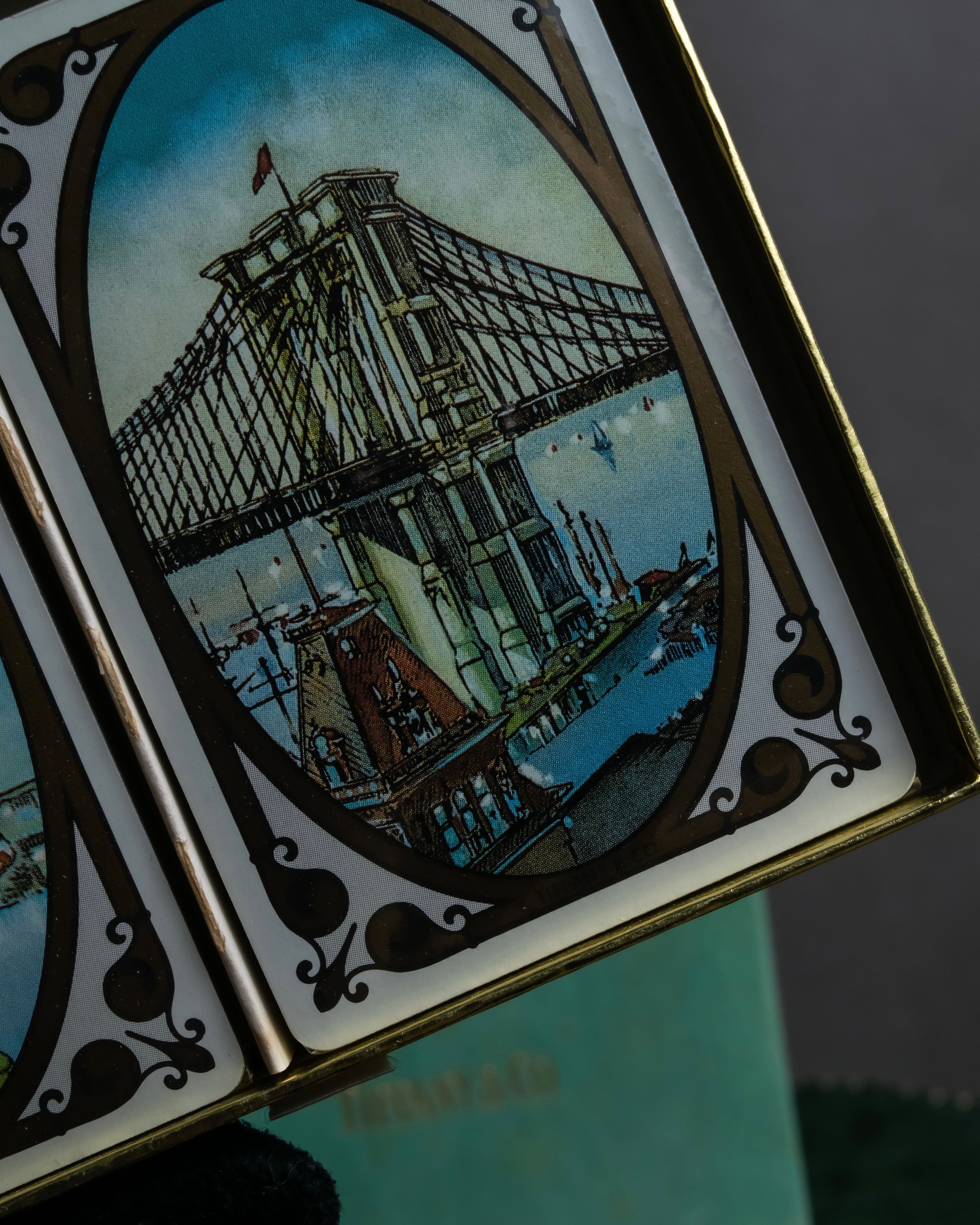 "Tiffany&Co" American motif playing card set