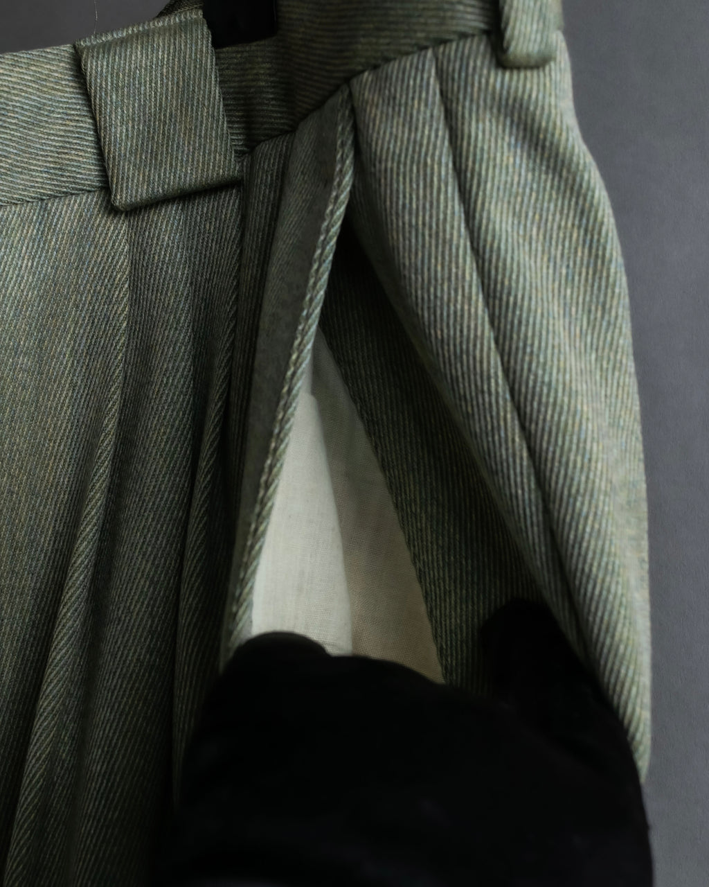 Vintage khaki green wide slacks