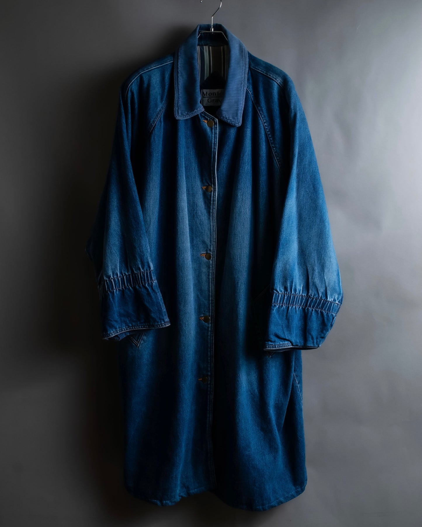 "Vintage gathered sleeve design denim long coat"