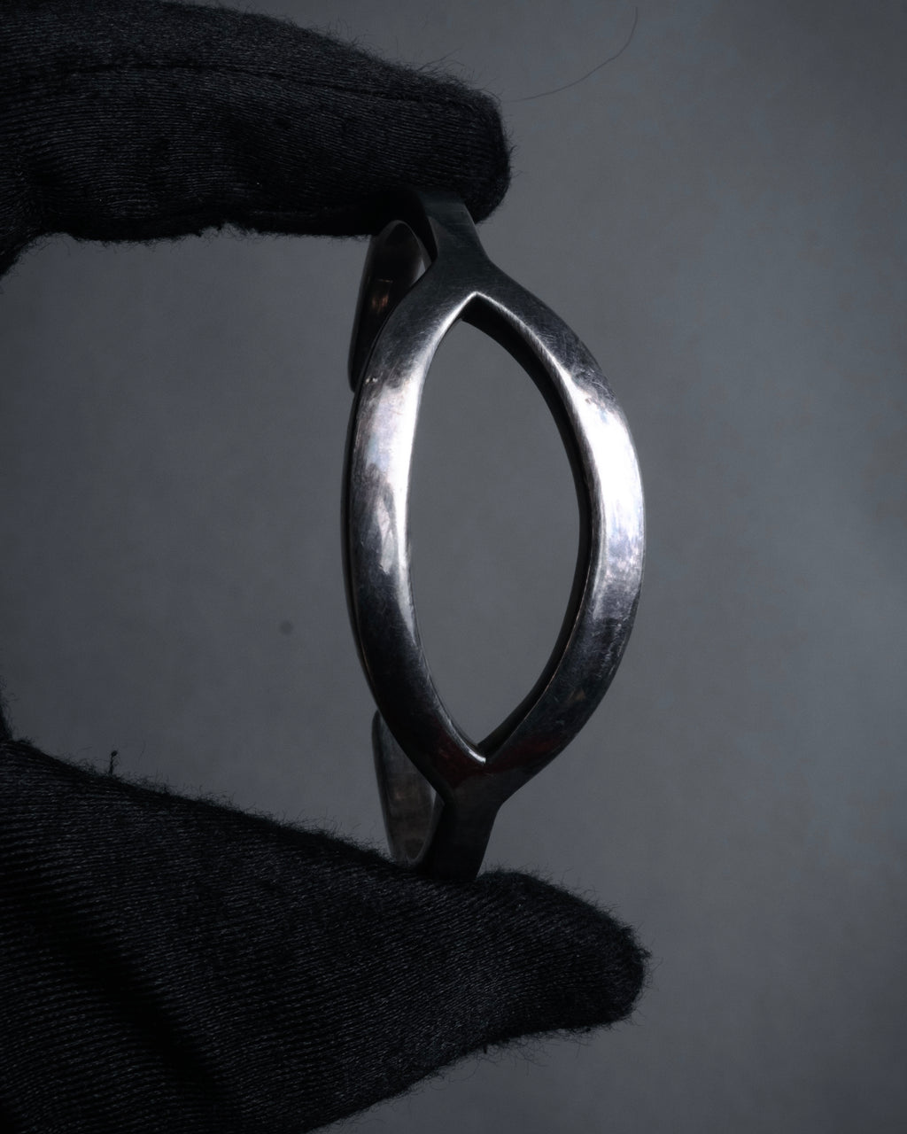 “PHILIPPE AUDIBERT” 2010’s Sculptural openwork cuff bangle