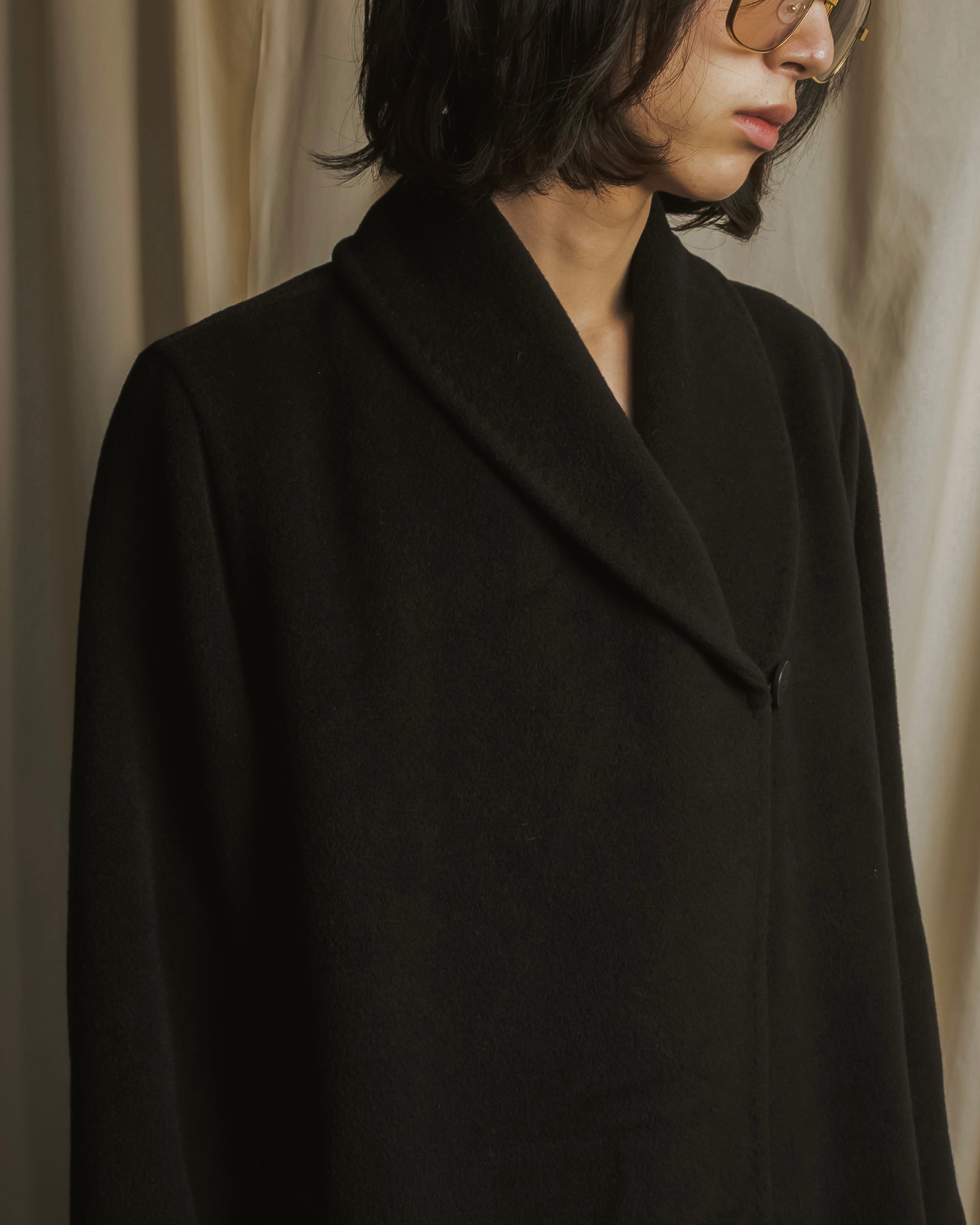 Abrigo largo con diseño de cuello de actriz de los años 90-00 de "Max Mara"