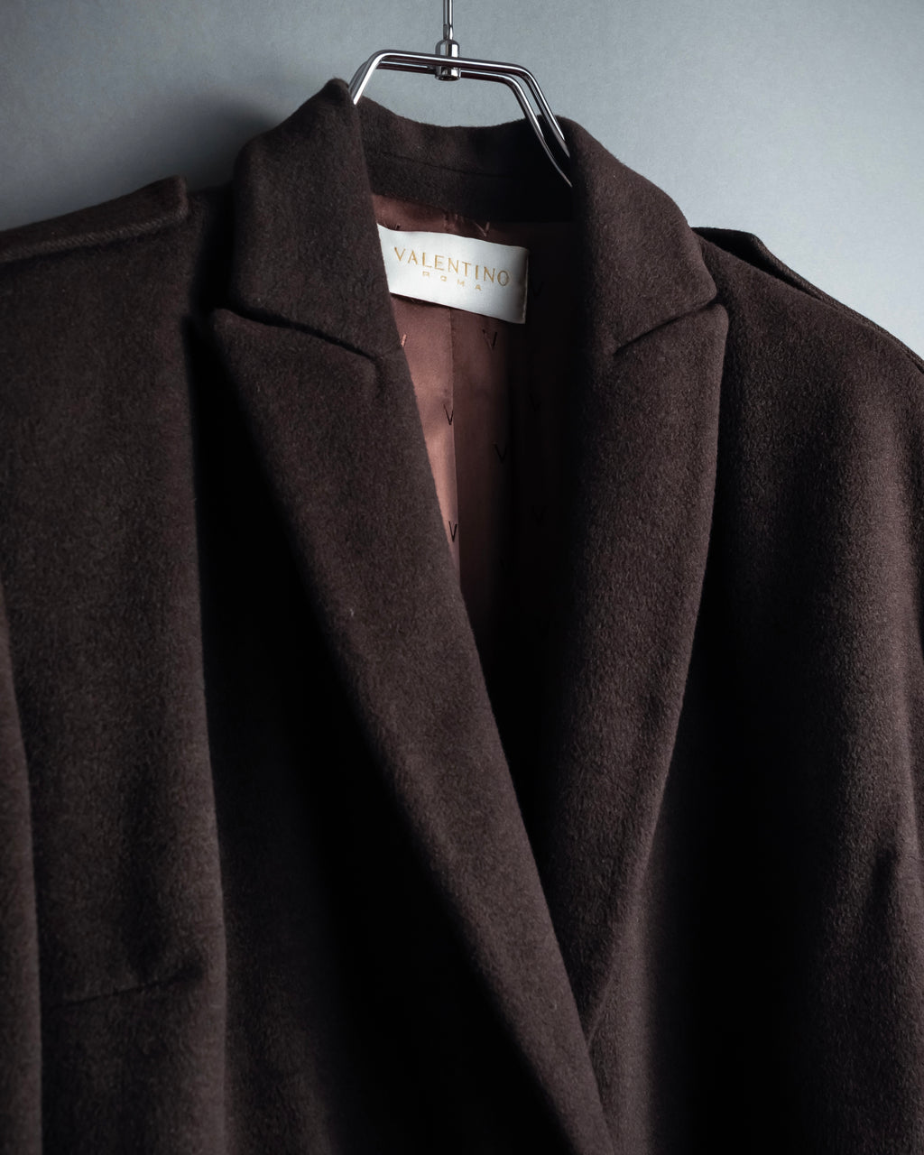 "VALENTINO" Shaped silhouette mocha brown chester coat