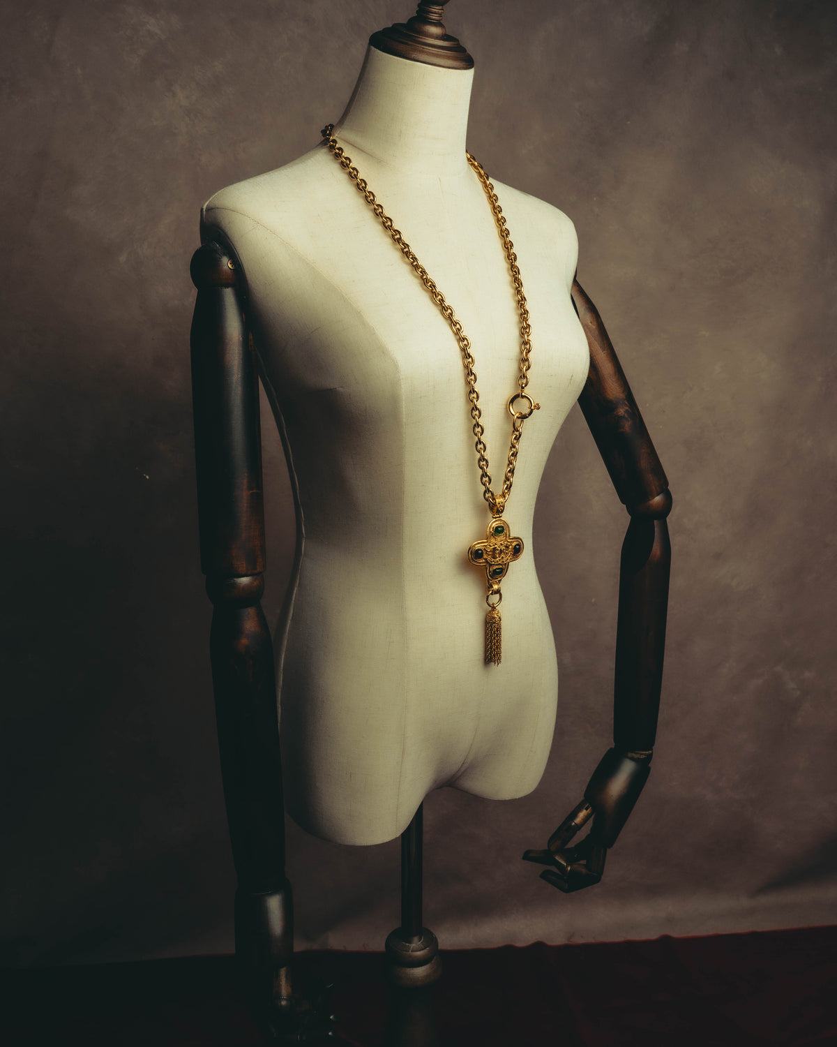 -SPECIAL- “CHANEL” 1994 AW Gripoix glass cross pendant tassel necklace