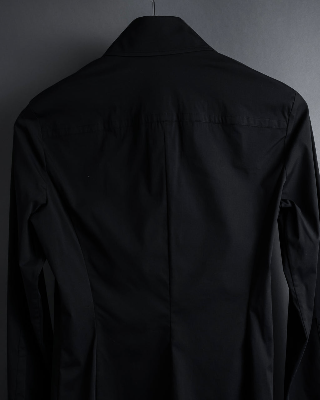 “BURBERRY” Tuxedo bib detail dress shirt