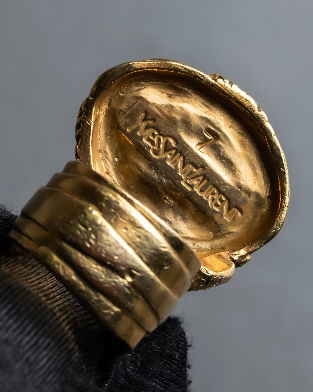 "YVES SAINT LAURENT" Treasure box style turquoise artillery ring